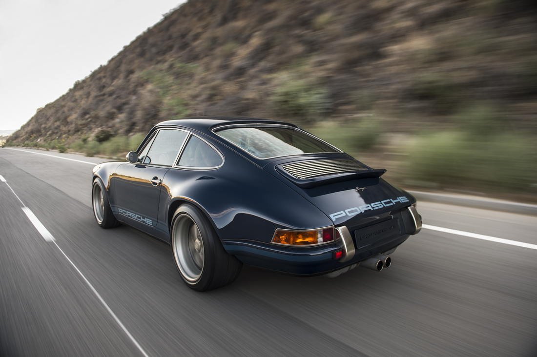 04-singer-911-philadelphia-1100x732 Start Your Week Off Right With 100+ Photos Of Singer Porsche Porn