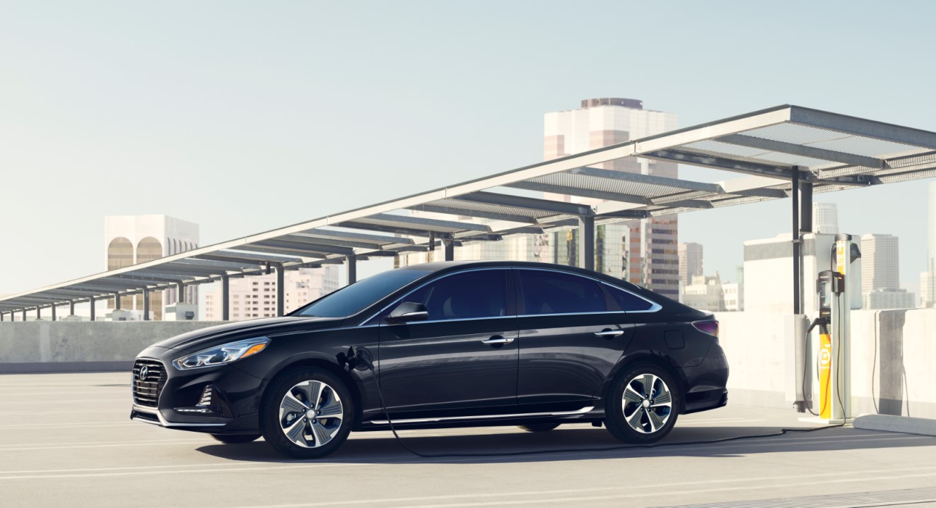 2018-hyundai-sonata-phev-1 2018 Hyundai Sonata PHEV Gets Price Cut, Adds More Equipment