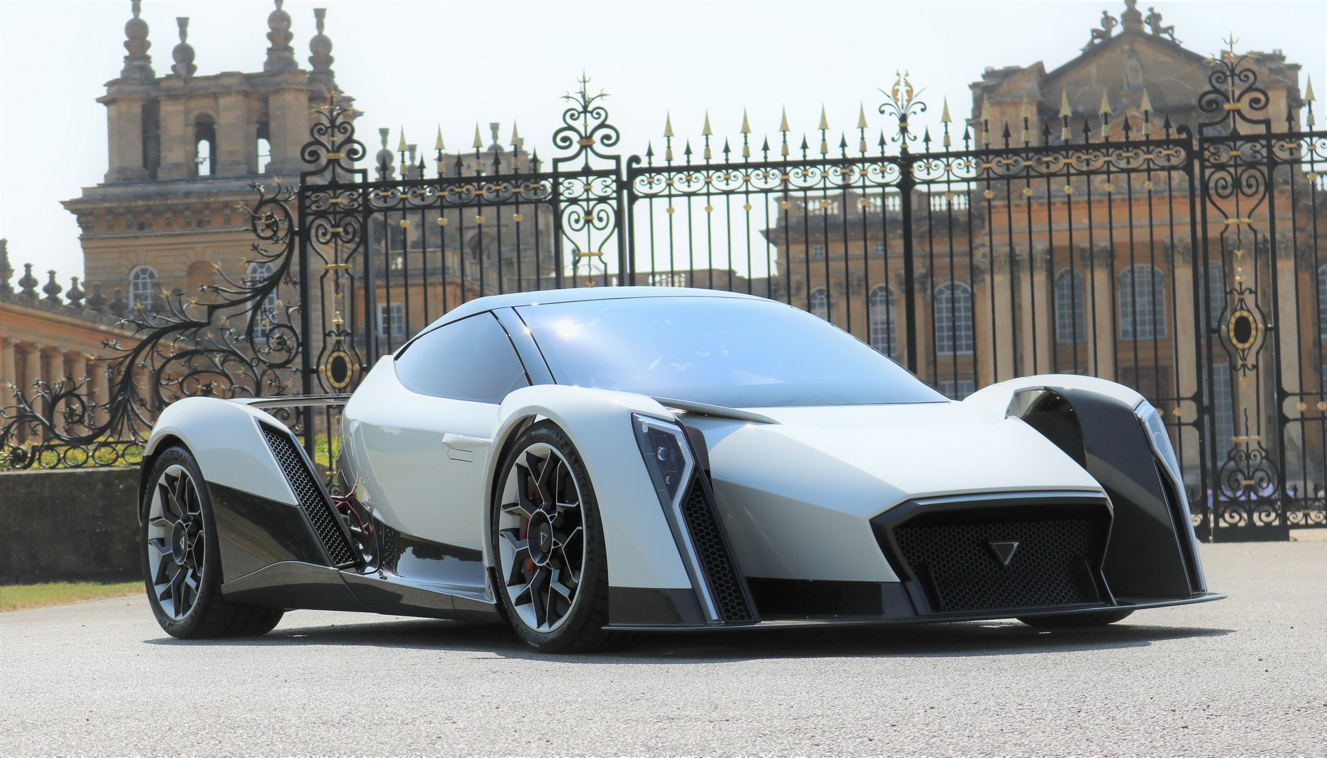 Dendrobium-D-1-1 Dendrobium’s 1800 HP D-1 Will Be Built In The UK And Offered Globally