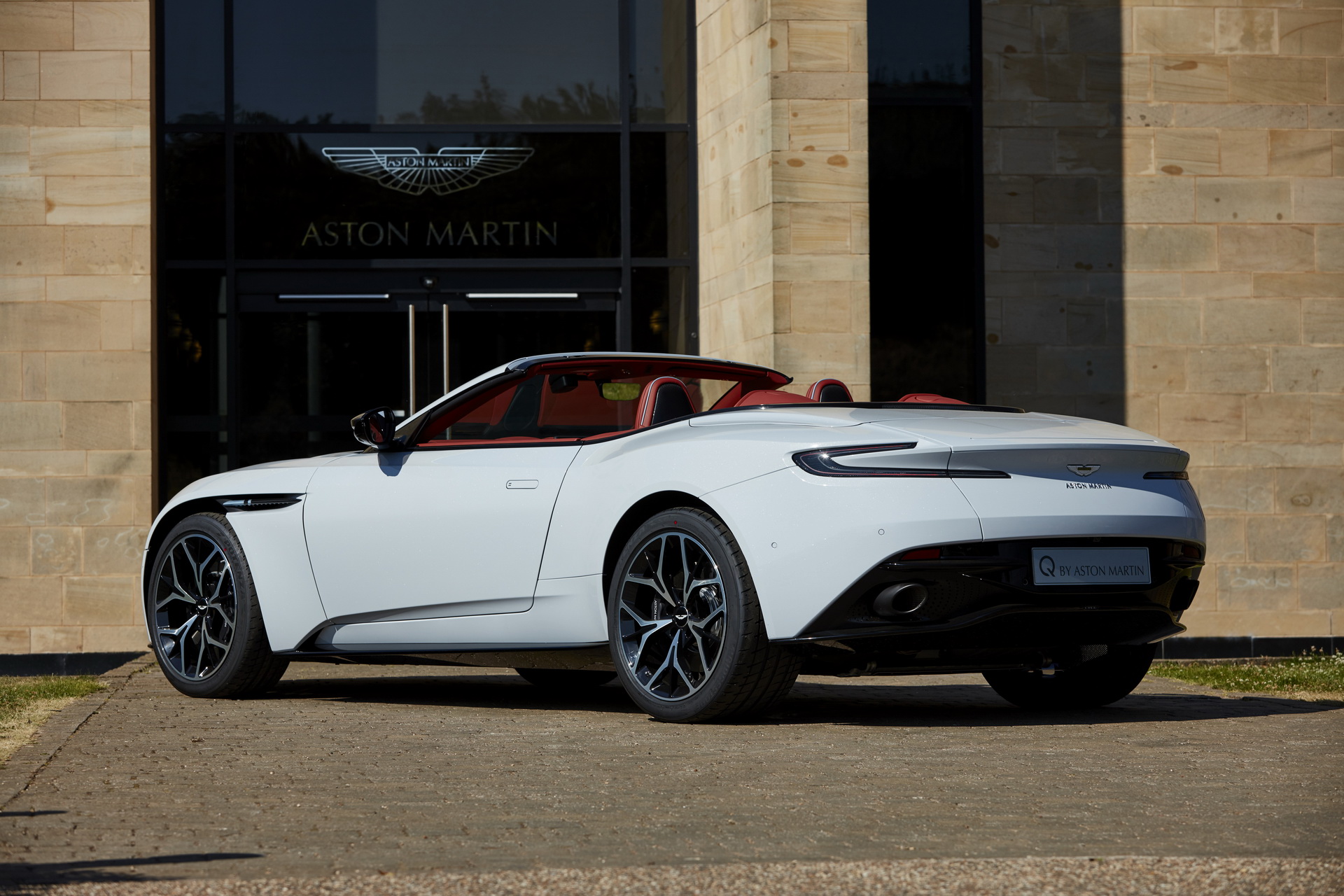 aston-db11-special-editions-by-q-6 Q By Aston Martin Churns Out Two Special Edition DB11s