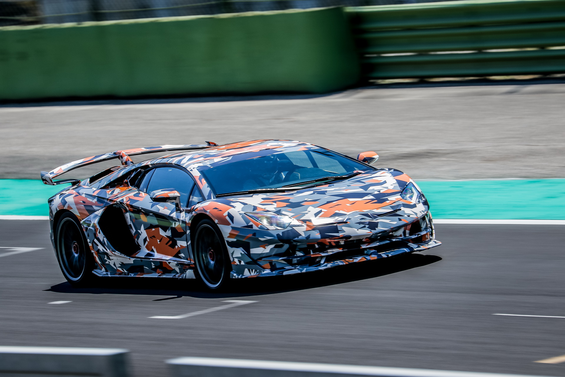 Lambo-Aventador-SVJ-10 New Aventador SVJ Will Be Lambo’s Last Non-Electrified V12 Supercar