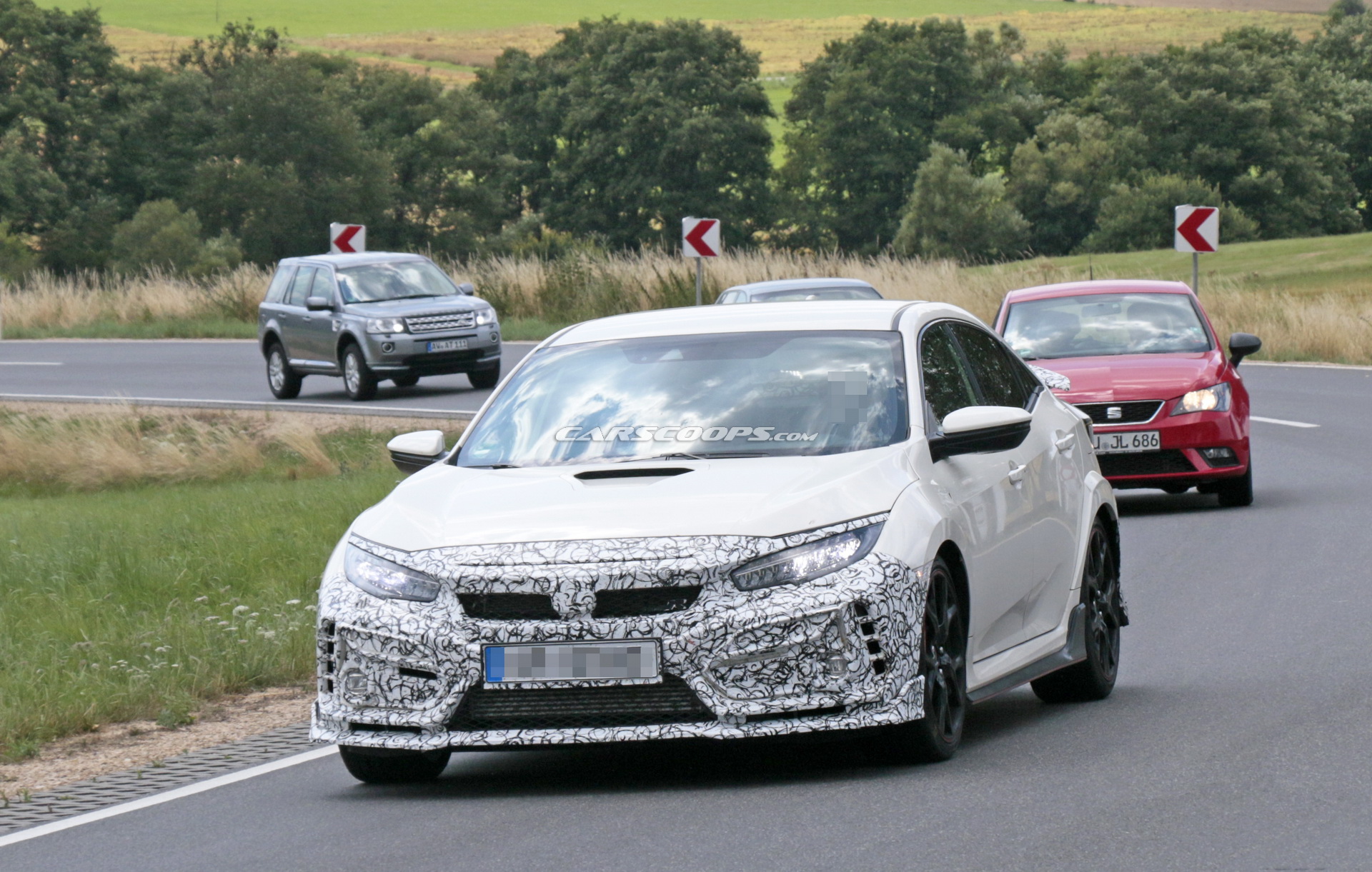 2019 Honda Civic Type R 01 2019 Honda Civic Type R Facelift Spied With New Bumpers And Both Small And Large Rear Wing