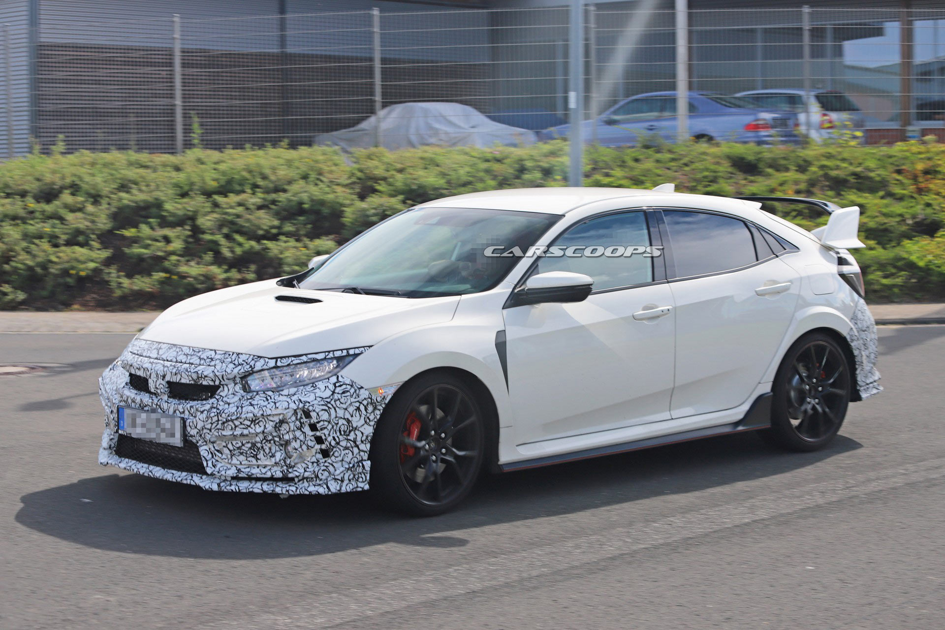 Honda-Civic-Type-R-Facelift-26 2019 Honda Civic Type R Facelift Spied With New Bumpers And Both Small And Large Rear Wing