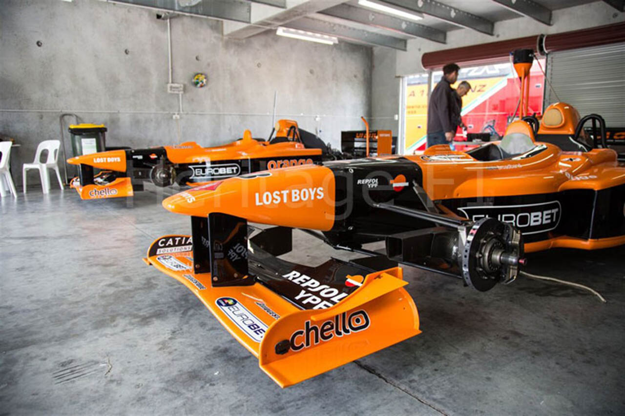 arrows-ax3-444245 Buy A Triple-Seat F1 Car, Take Your Friends For The Ride Of Their Lives