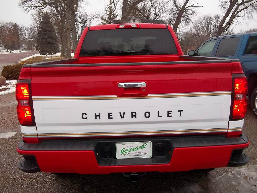 blake-greenfield-chevy-silverado-04 Minnesota Dealer Makes Its Own Deliciously Retro Chevy Trucks