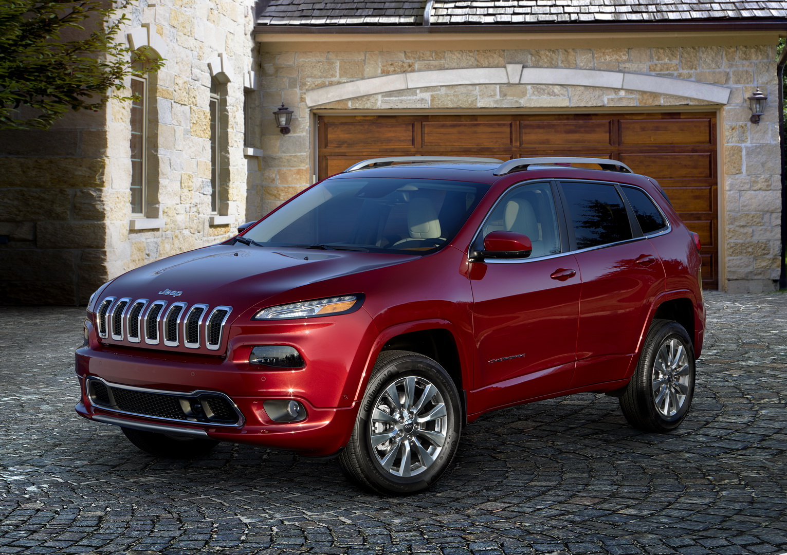 2018 Jeep® Cherokee Overland Dodge Grand Caravan, Jeep Compass And Cherokee Recalled Over Faulty Brakes
