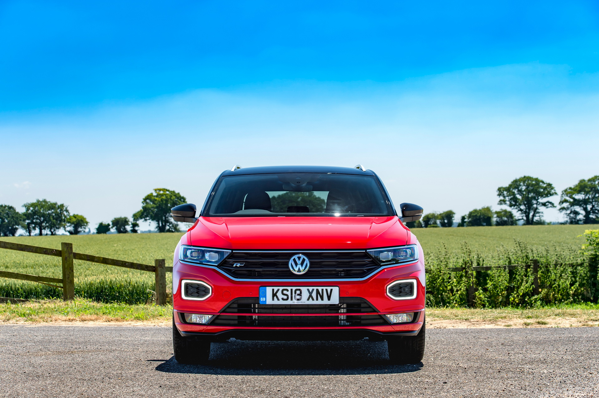 vw-t-roc-r-line-2 115 PS Volkswagen T-Roc 1.6 Diesel Starts From £21,290 In The UK