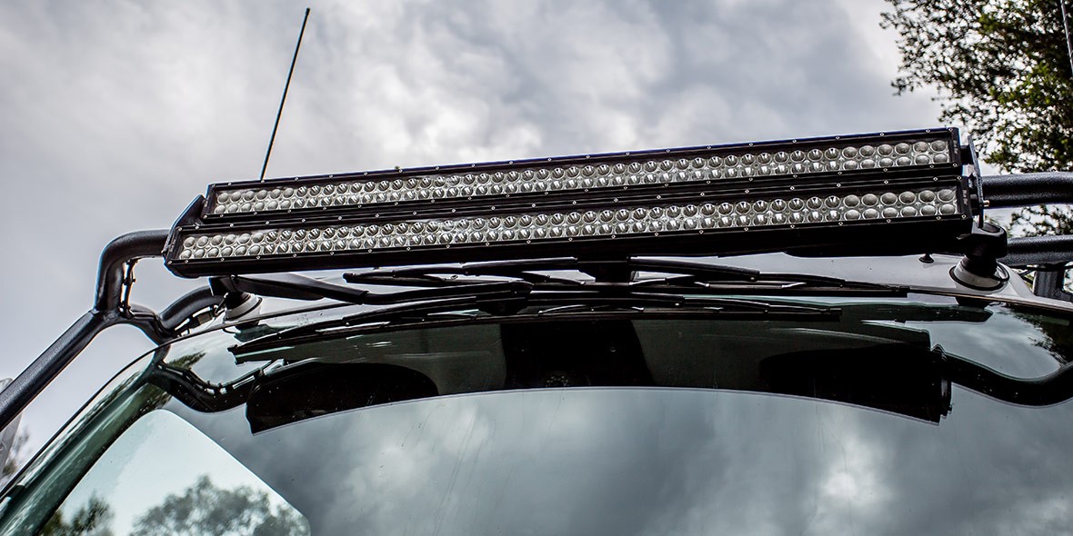 Mercedes-Unimog-EarthCruiser-16 This Unimog-Based RV Is Fit For The End Of The World