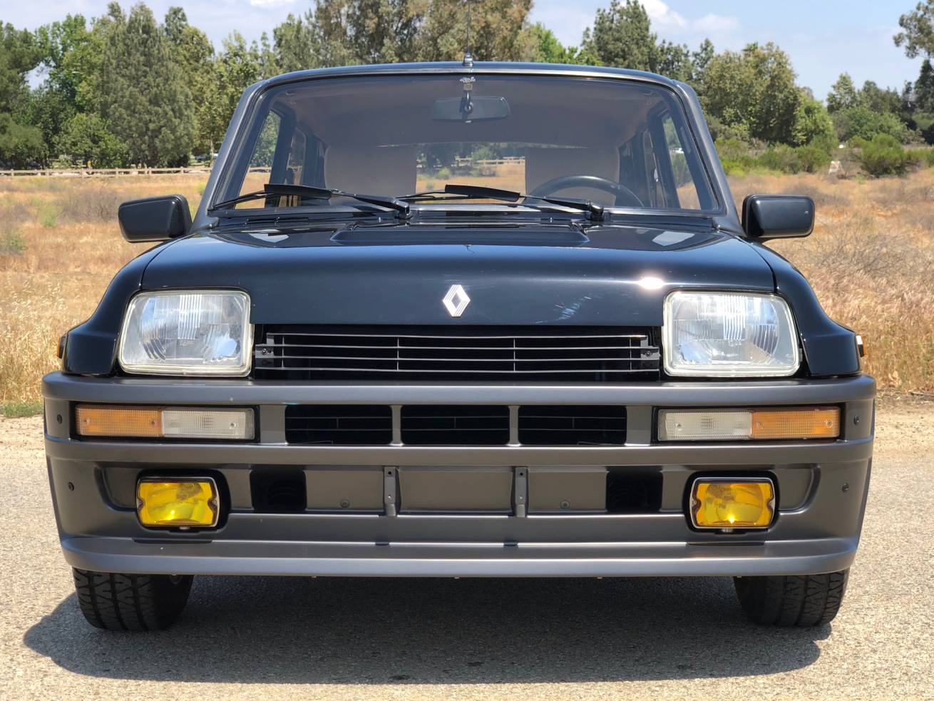 1985-renault-r5-turbo-2-evo-bat-auction-37 1985 Renault R5 Turbo 2 Evo Will Help You Make A French Connection