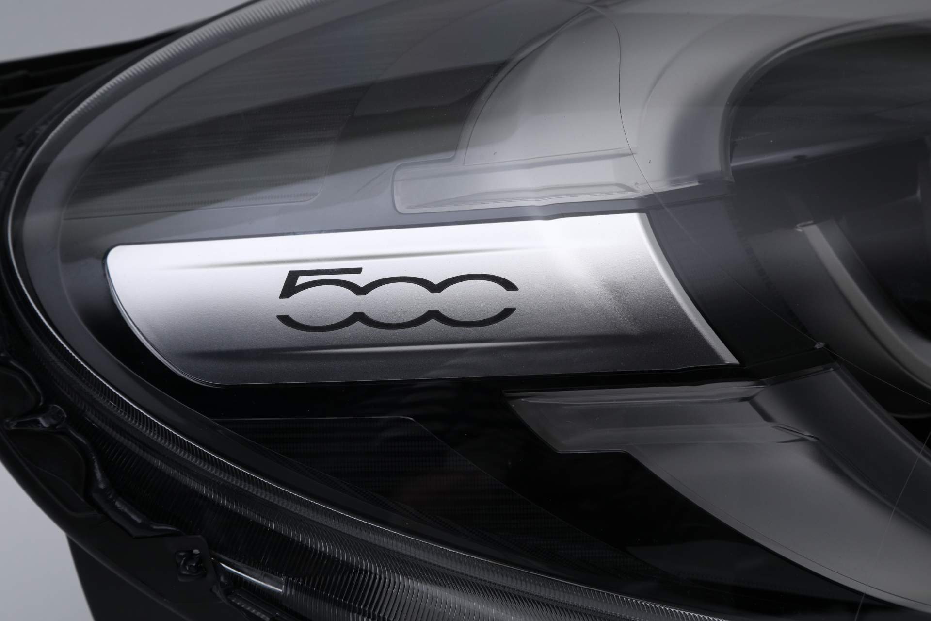 2019-Fiat-500X-59 2019 Fiat 500X Breaks Cover With New Turbo Engines, Subtle Design Tweaks