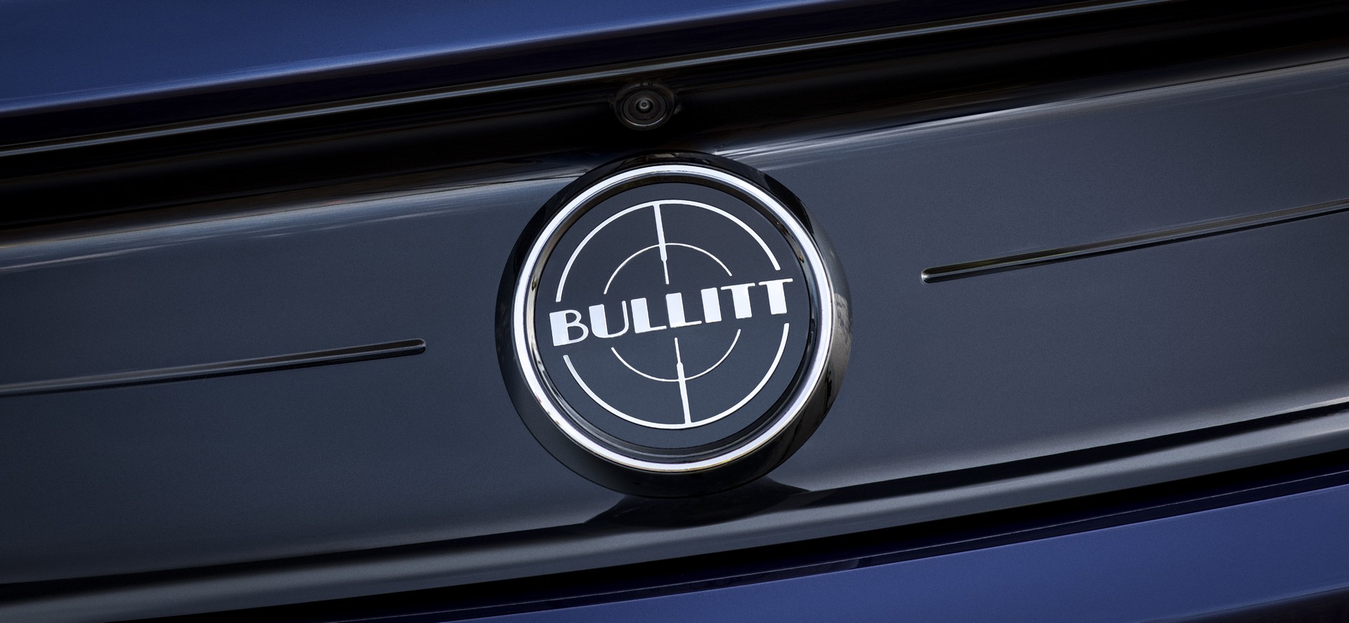 Ford Mustang Bullitt Kona Blue-1 Ford Builds One-Off Mustang Bullitt Kona Blue For Charity