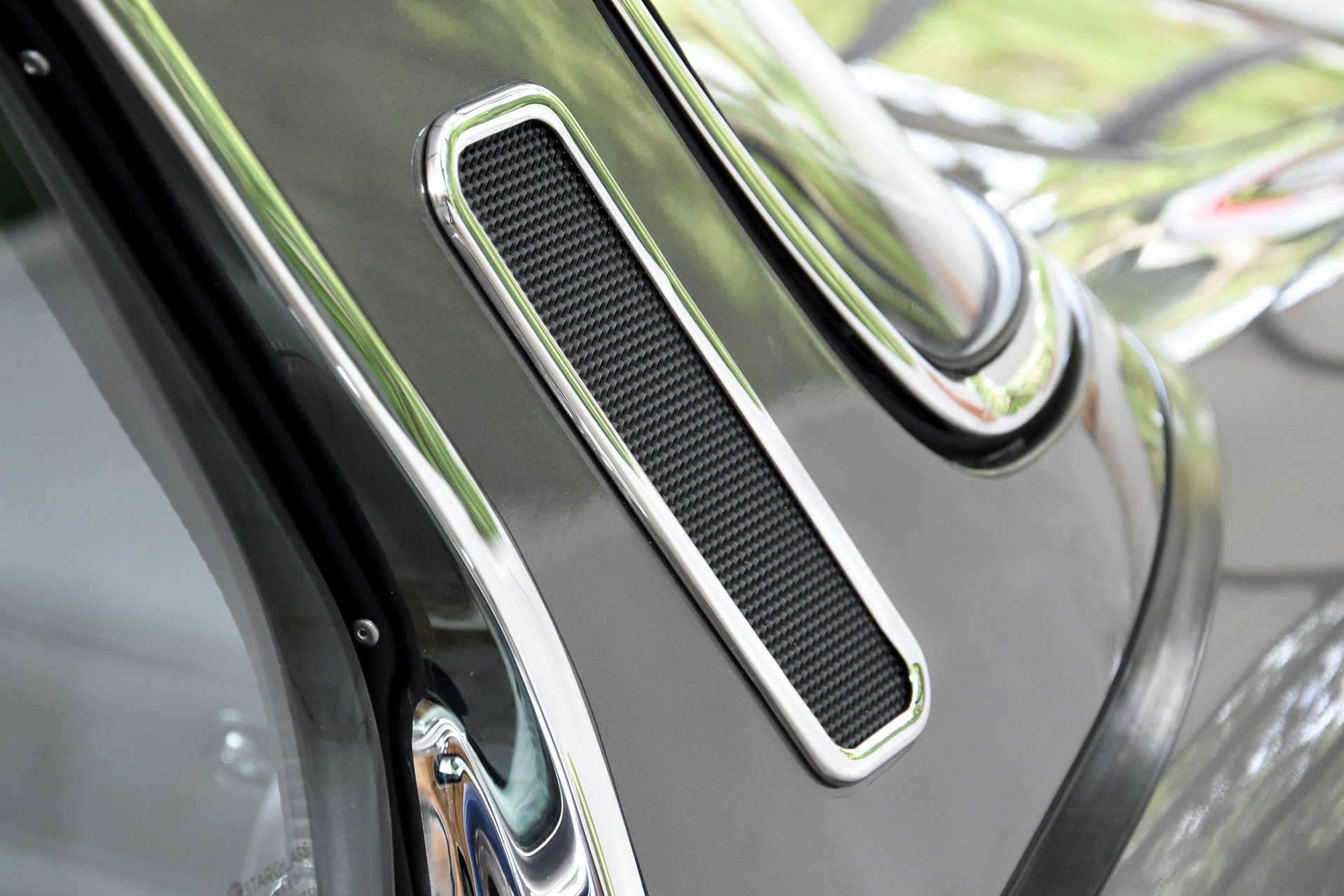 jaguar-e-type-restomod-10 Restomod Jaguar E-Type Combines Modern Practicality With Classic Styling