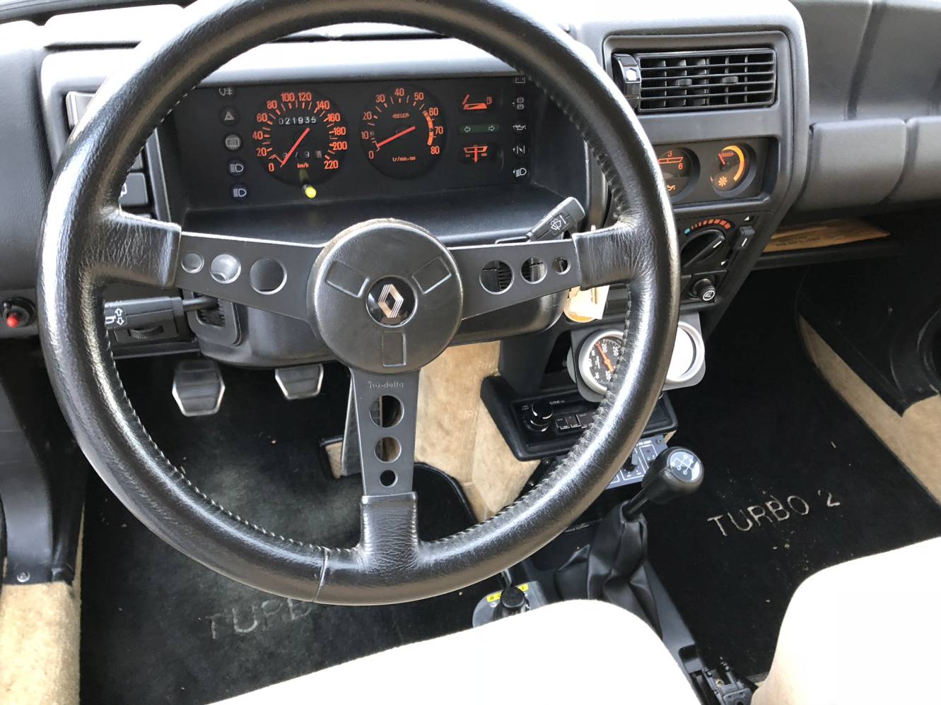 1985-renault-r5-turbo-2-evo-bat-auction-42 1985 Renault R5 Turbo 2 Evo Will Help You Make A French Connection