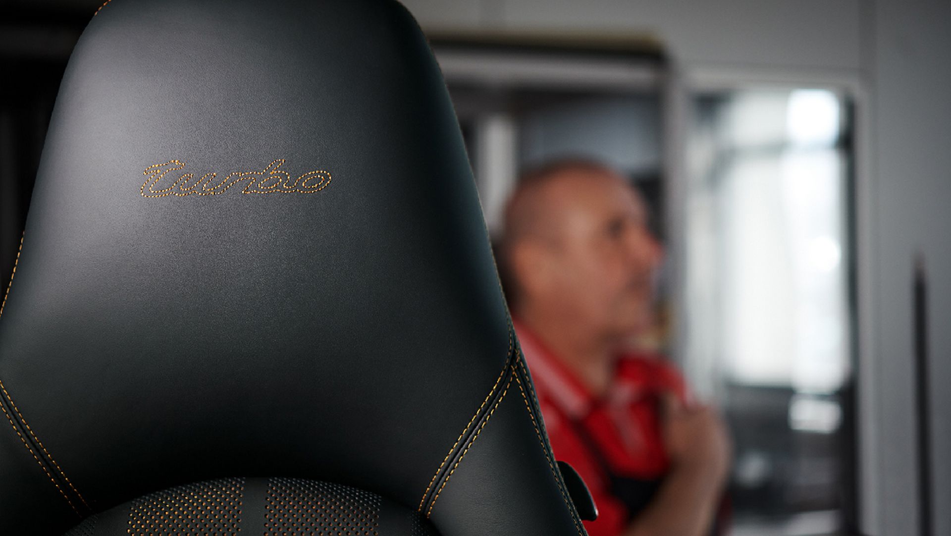 Porsche-993-Turbo-Project-Gold-1 Porsche’s Project Gold Is A Brand New, 20-Year Old 993 Turbo