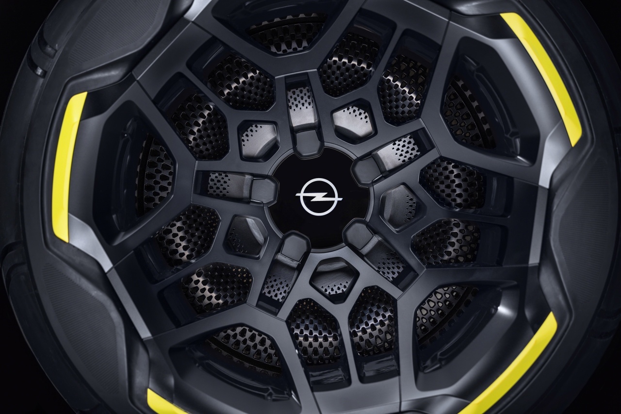 Opel GT X Experimental-18 Opel / Vauxhall GT X Experimental Concept Previews The Brand’s Electric Future