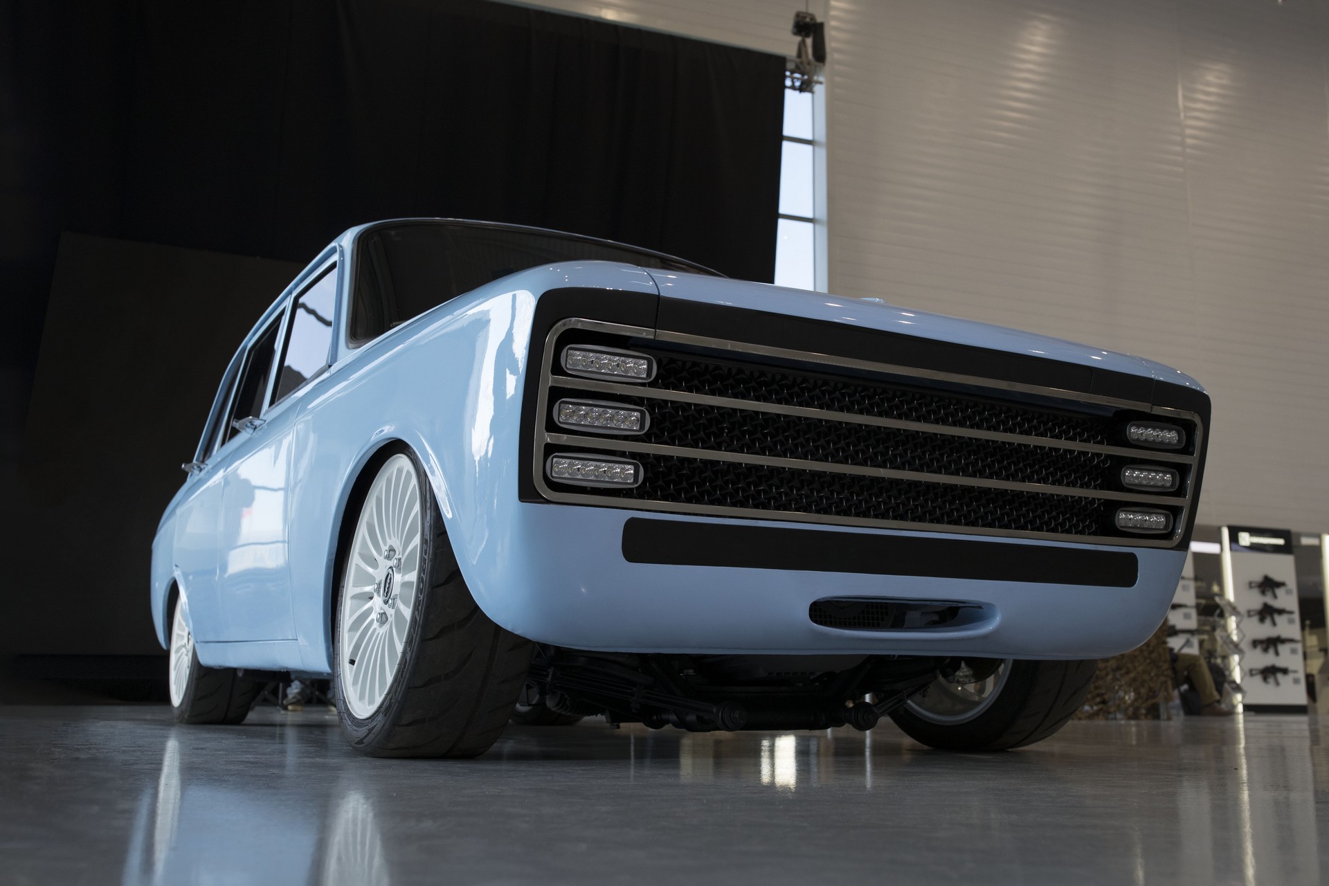 Kalashnikov CV-1-7 Kalashnikov Thinks It Can Take On Tesla With Electric CV-1 Concept, AK-47s Not Included