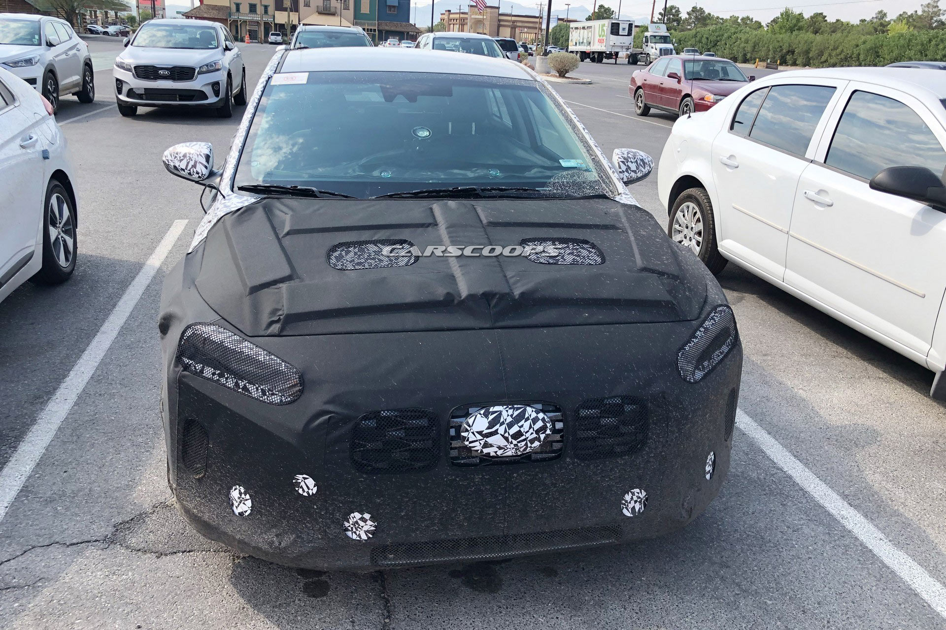 Hyundai Ioniq Facelift Spy-1 2020 Hyundai Ioniq Facelift Spied With A New Grille