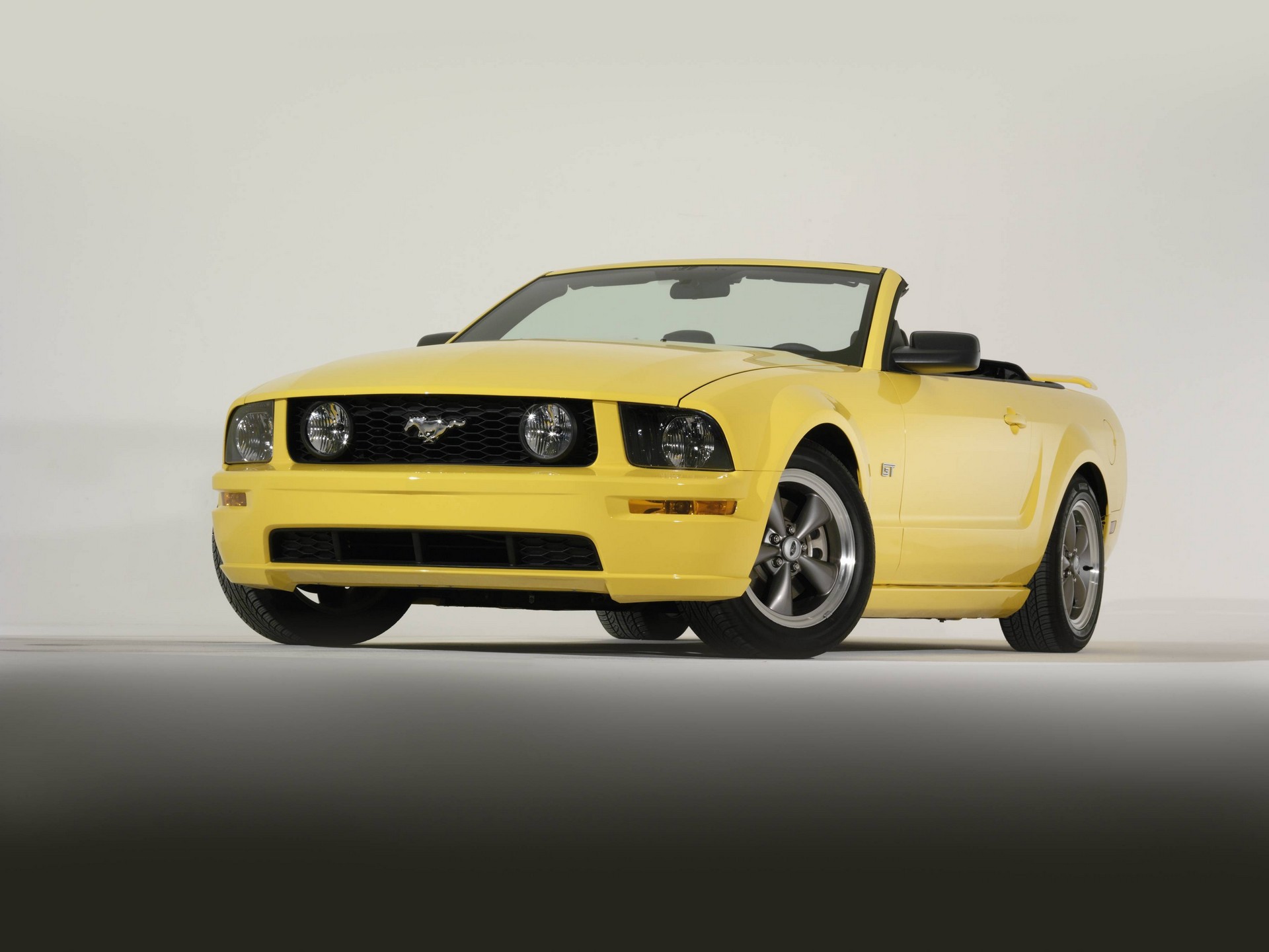 Ford-Mustang-9 Ford Unveils The 10 Millionth Mustang, Has 296 HP More Than The Original
