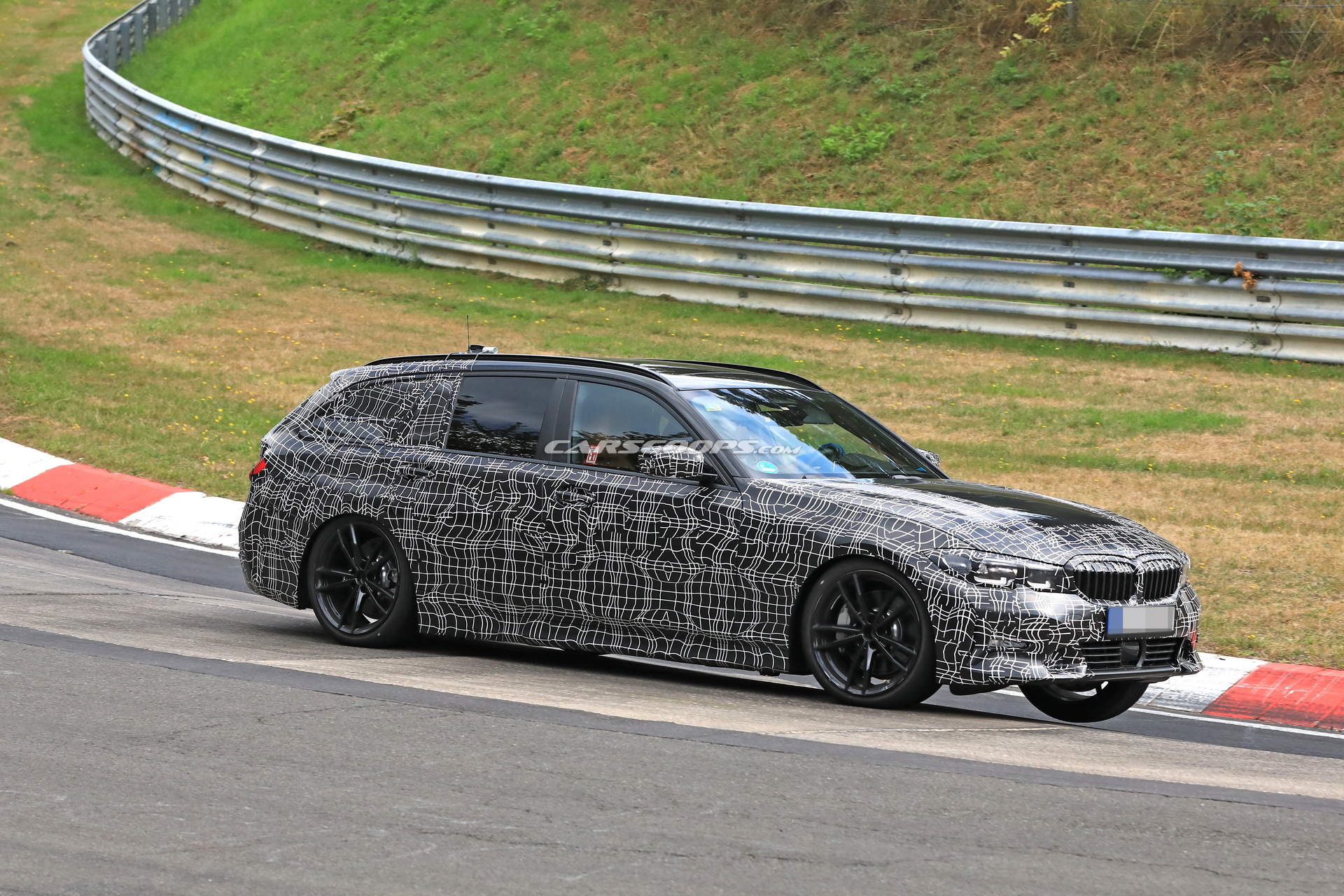 2019 BMW 3-Series-Touring-4 2019 BMW 3-Series Touring Spied Looking Like A Little 5er (New Photos)