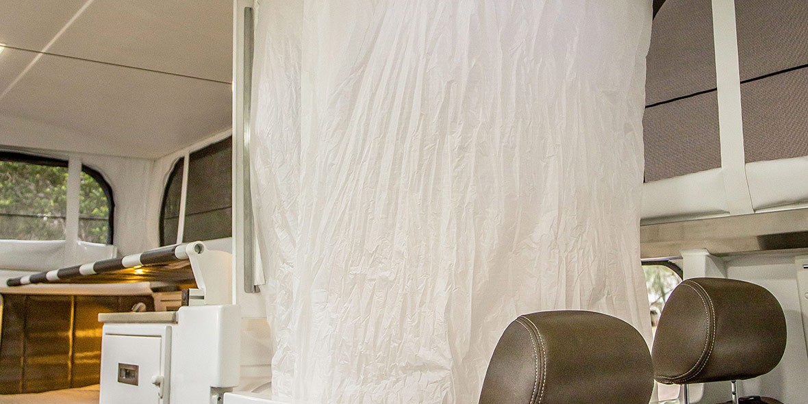 Mercedes-Unimog-EarthCruiser-21 This Unimog-Based RV Is Fit For The End Of The World