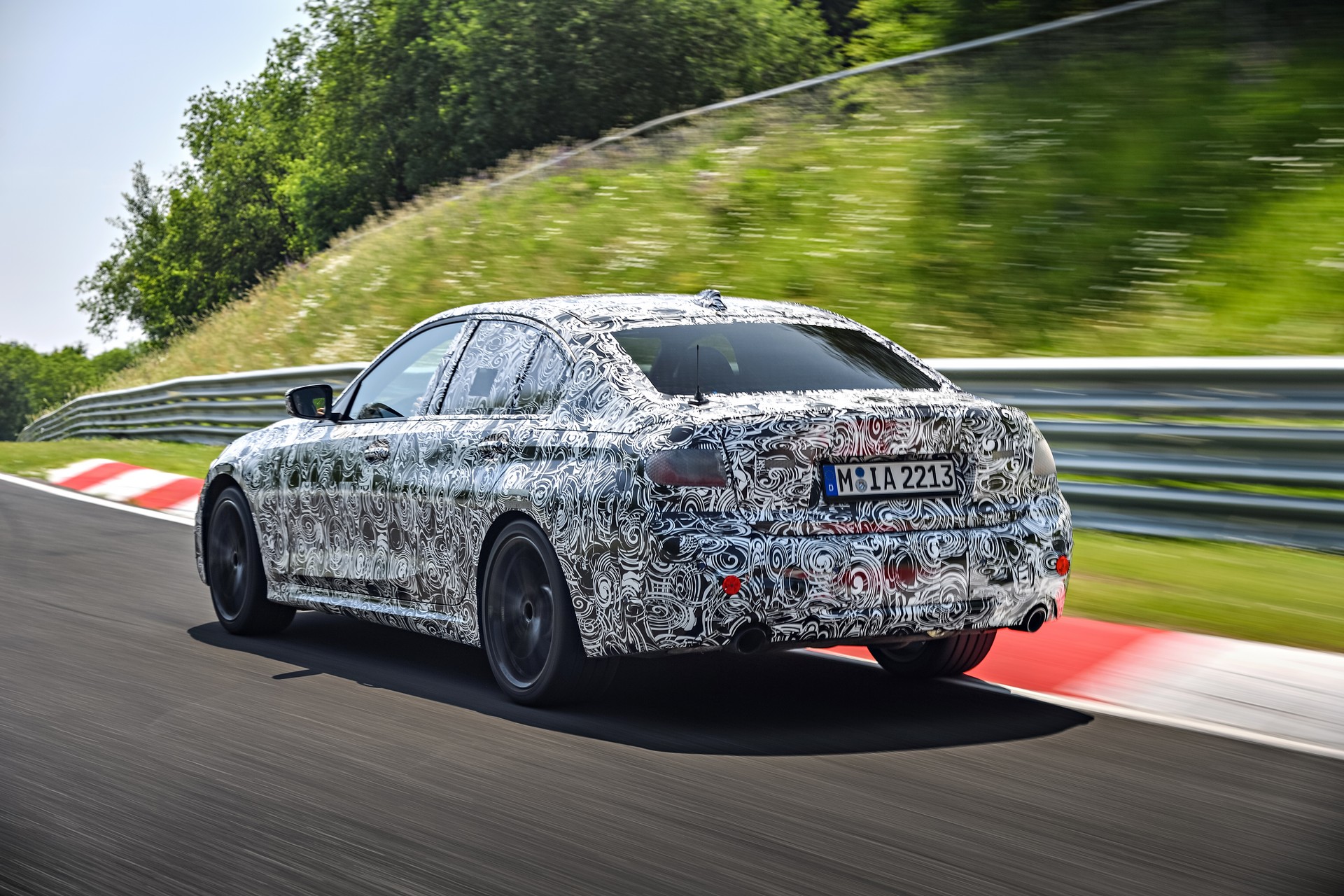 2019-BMW-3-Series-19 2019 BMW 3-Series Drops 121 Pounds, Will Have The Most Powerful Four-Cylinder Ever
