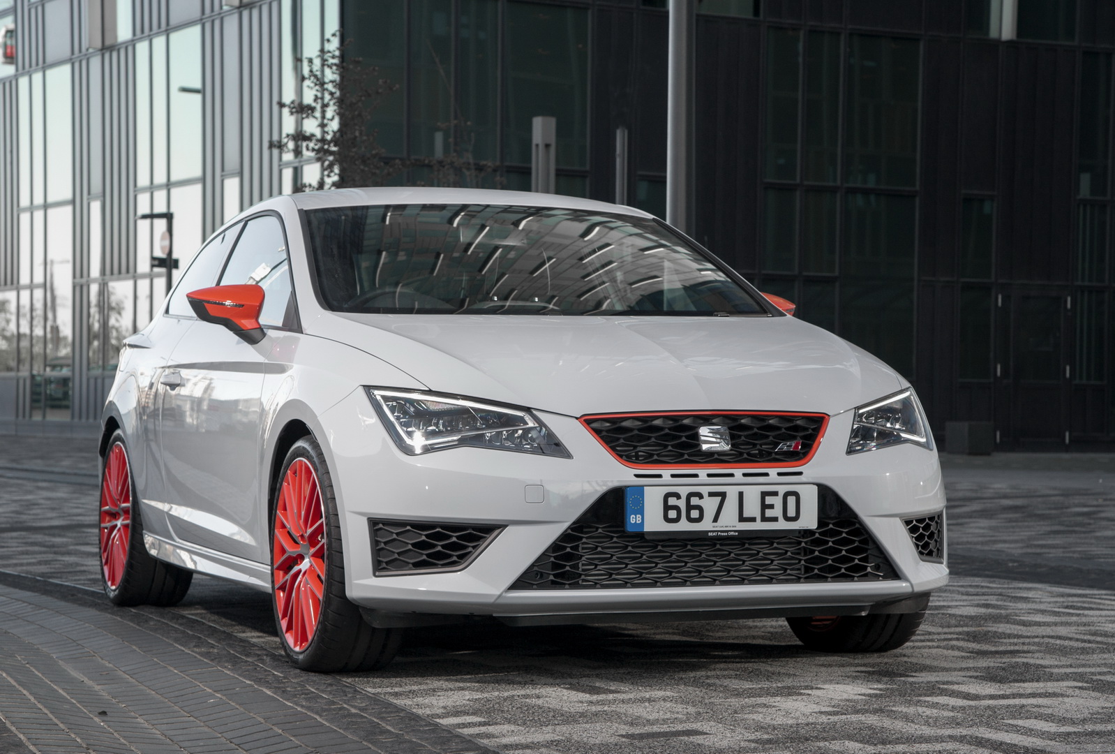 seat-leon-sc-cupra-ultimate-4 3-Door Seat Leon SC Discontinued In The UK, 5-Door And Estate Still On Sale