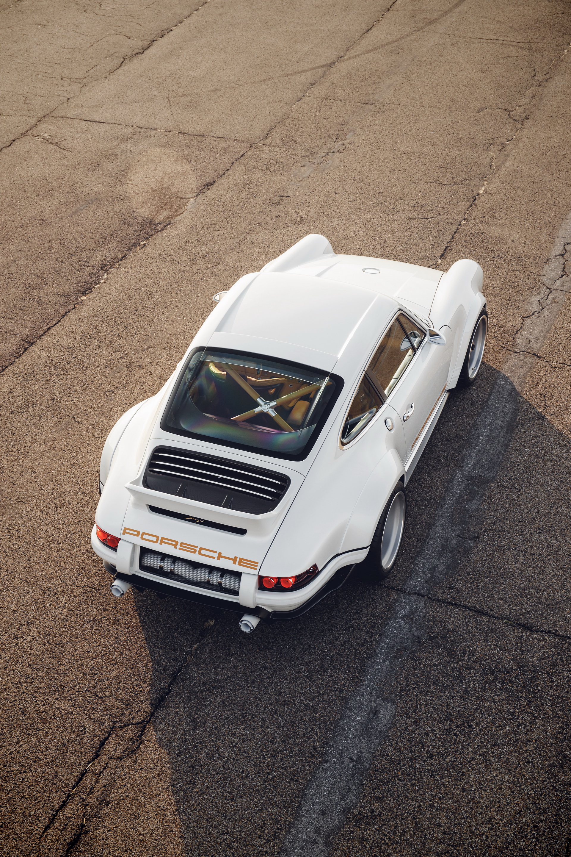 Singer_DLS_24 Bespoke $1.8 Million Porsche 911 By Singer Is Coming To Geneva