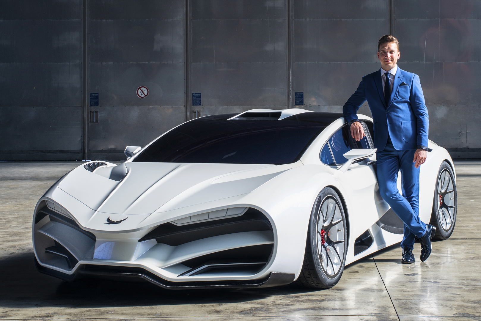 milan-red-hypercar-12 Milan Red: Here Are New Photos Of Austria’s 1,306HP Koenigsegg Rival