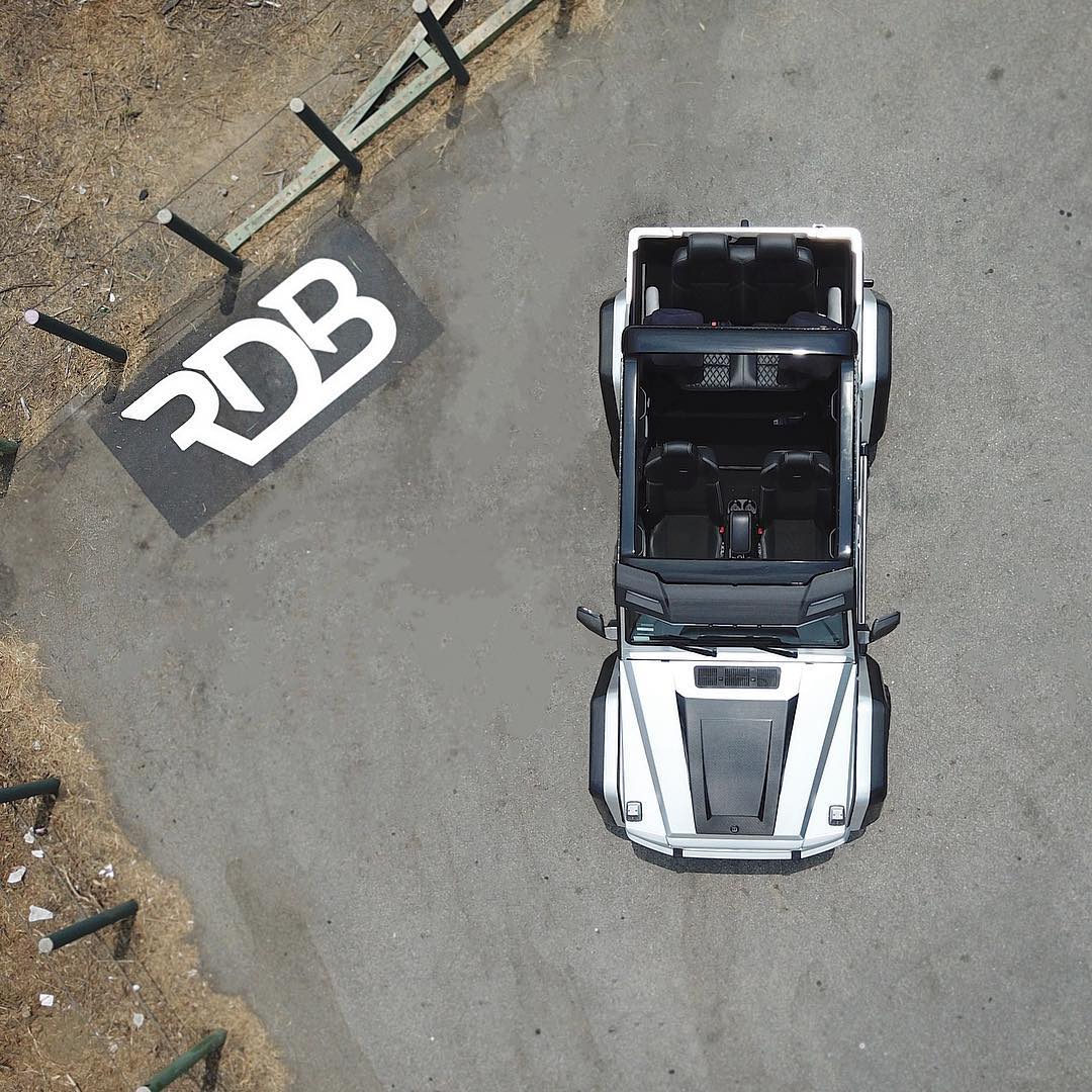 Mercedes-G500-4×4²-Landaulet-1 Someone Had Their Mercedes G500 4×4² Converted Into A Landaulet