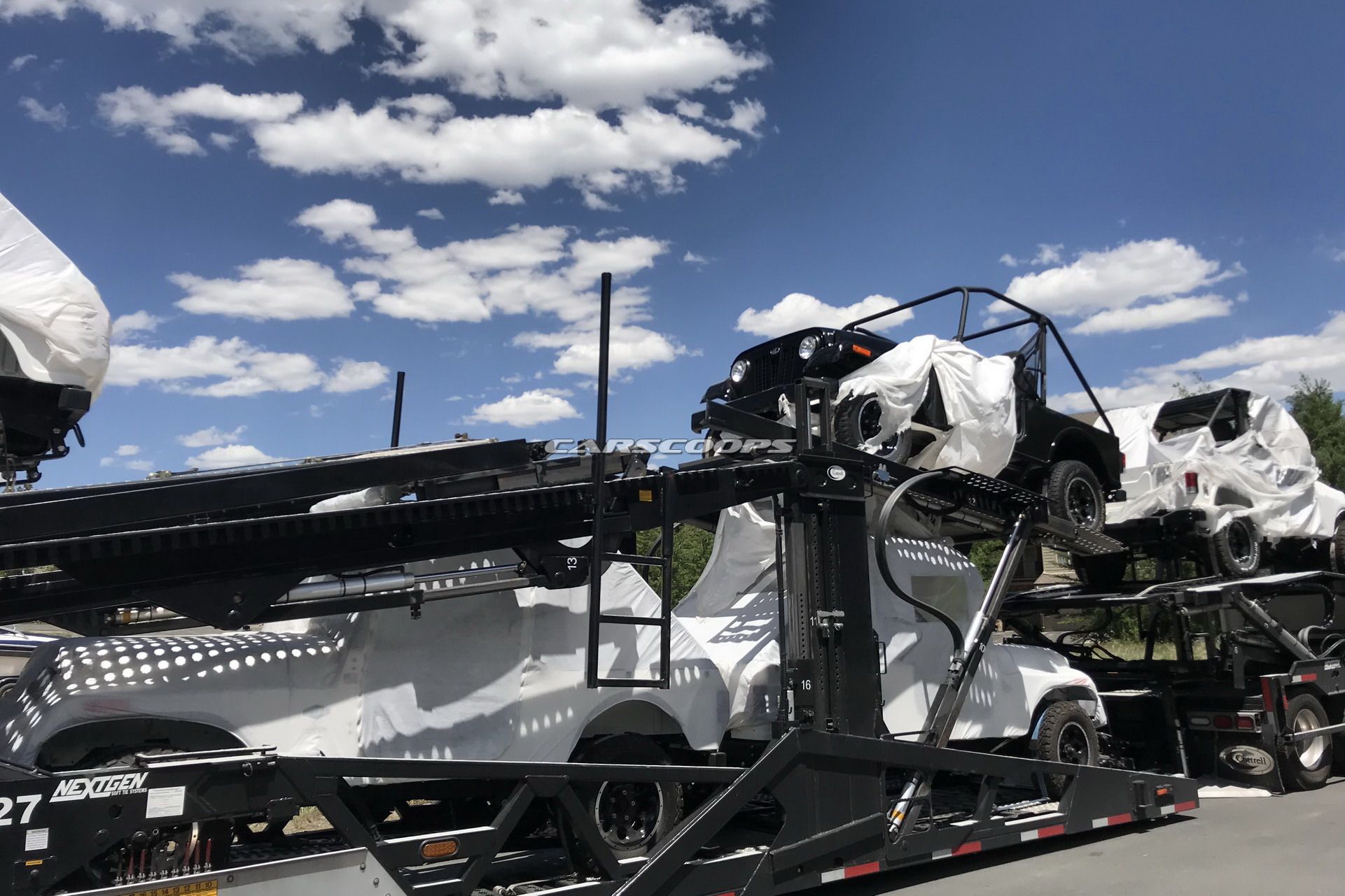 05ec74de-mahindra-jeep-38 FCA Moves To Block Mahindra From Selling Its Jeep-Clone Roxor In The U.S.