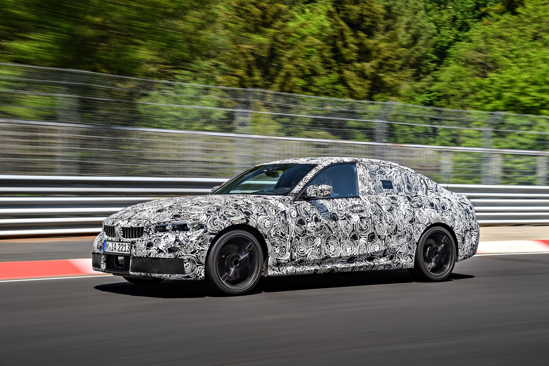 2019-BMW-3-Series-17 2019 BMW 3-Series Drops 121 Pounds, Will Have The Most Powerful Four-Cylinder Ever