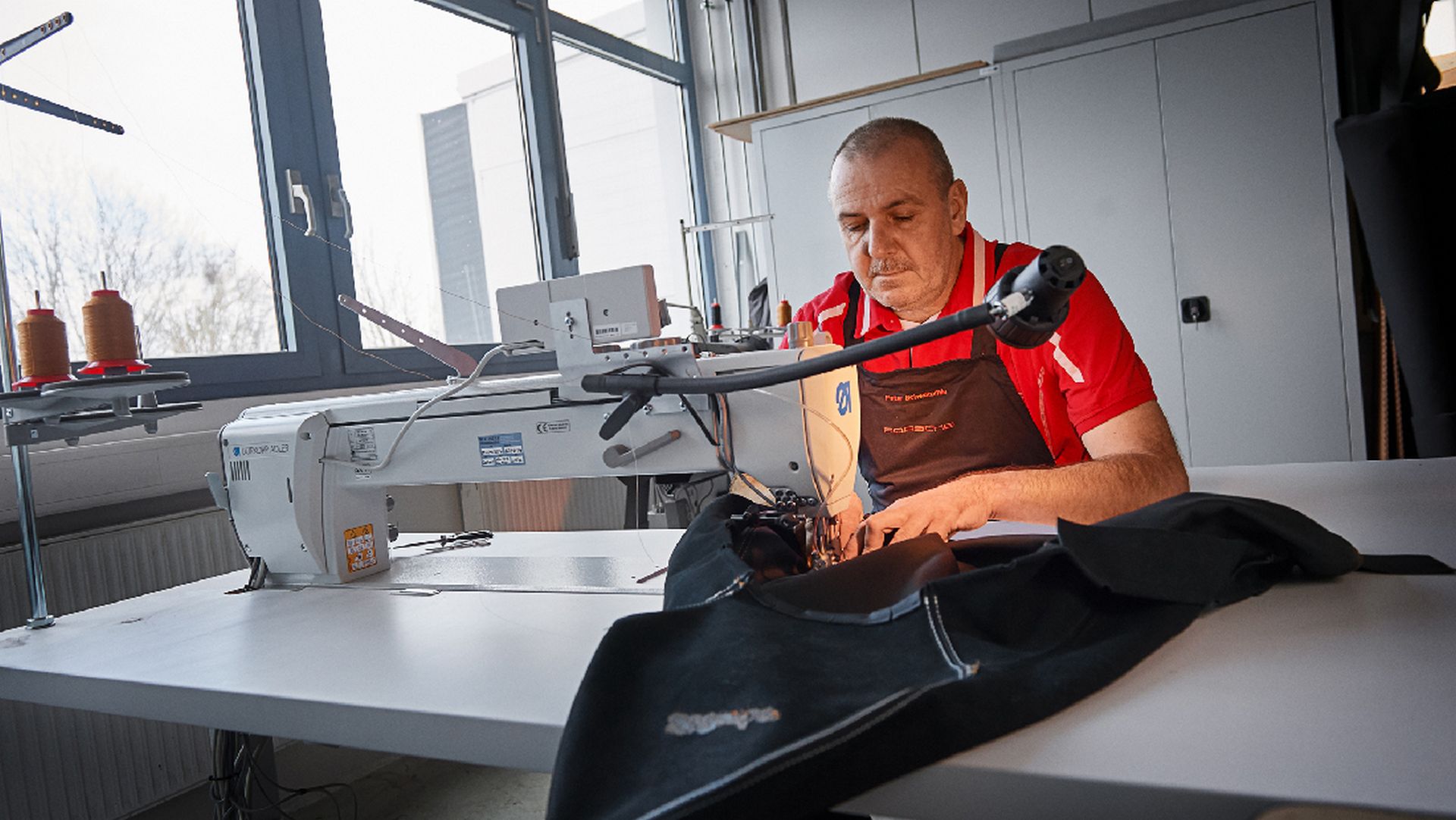 Porsche-993-Turbo-Project-Gold-5 Porsche’s Project Gold Is A Brand New, 20-Year Old 993 Turbo