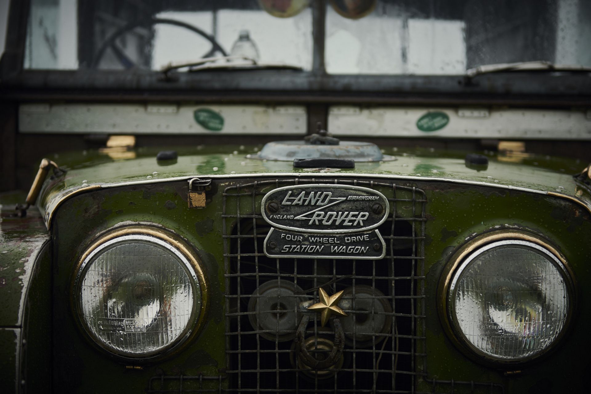 Land-Rover-Defender-Himalaya-25 This Tiny Himalayan Village Runs A Fleet Of Land Rover Defenders