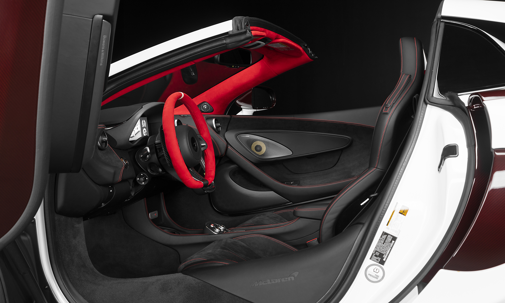 McLaren-570S-Spider-Canada-Commission-10 McLaren Reveals Canada-Only 570S Spider Limited Edition