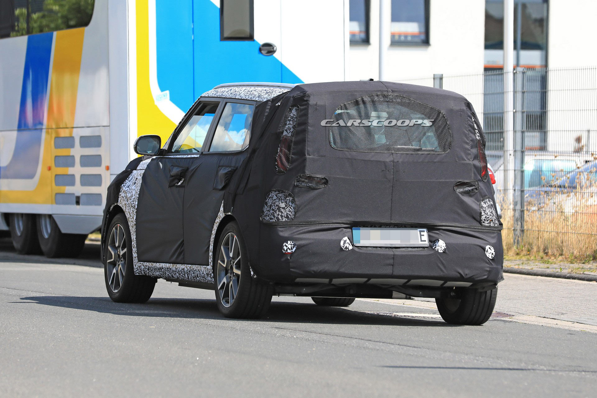 Kia-Soul-EV-Spy-25 2020 Kia Soul EV Spied, Should Offer An Improved Range And Greater Performance