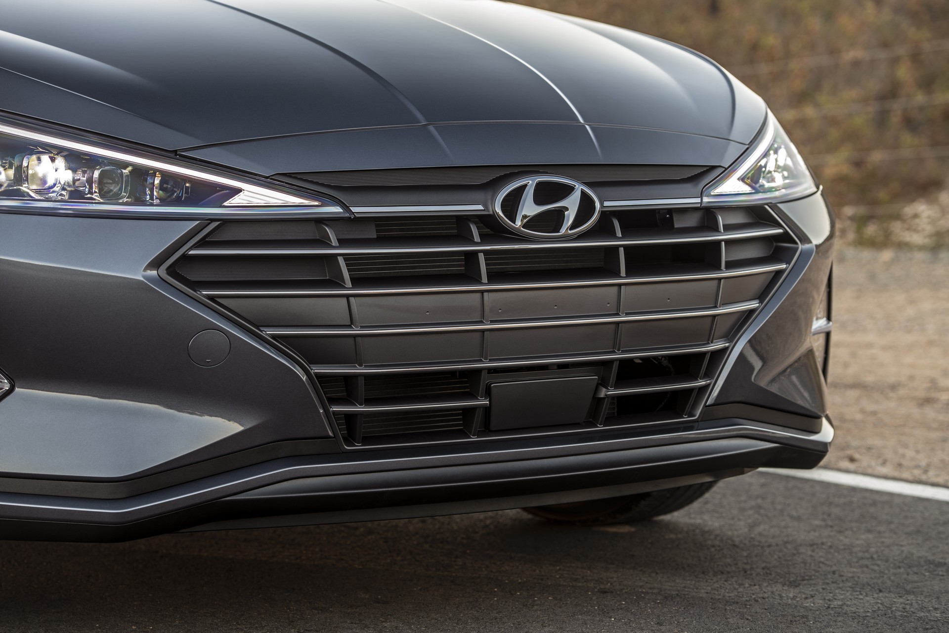 2019 Hyundai Elantra-8 2019 Hyundai Elantra Gets A Bold New Facelift And Updated Technology