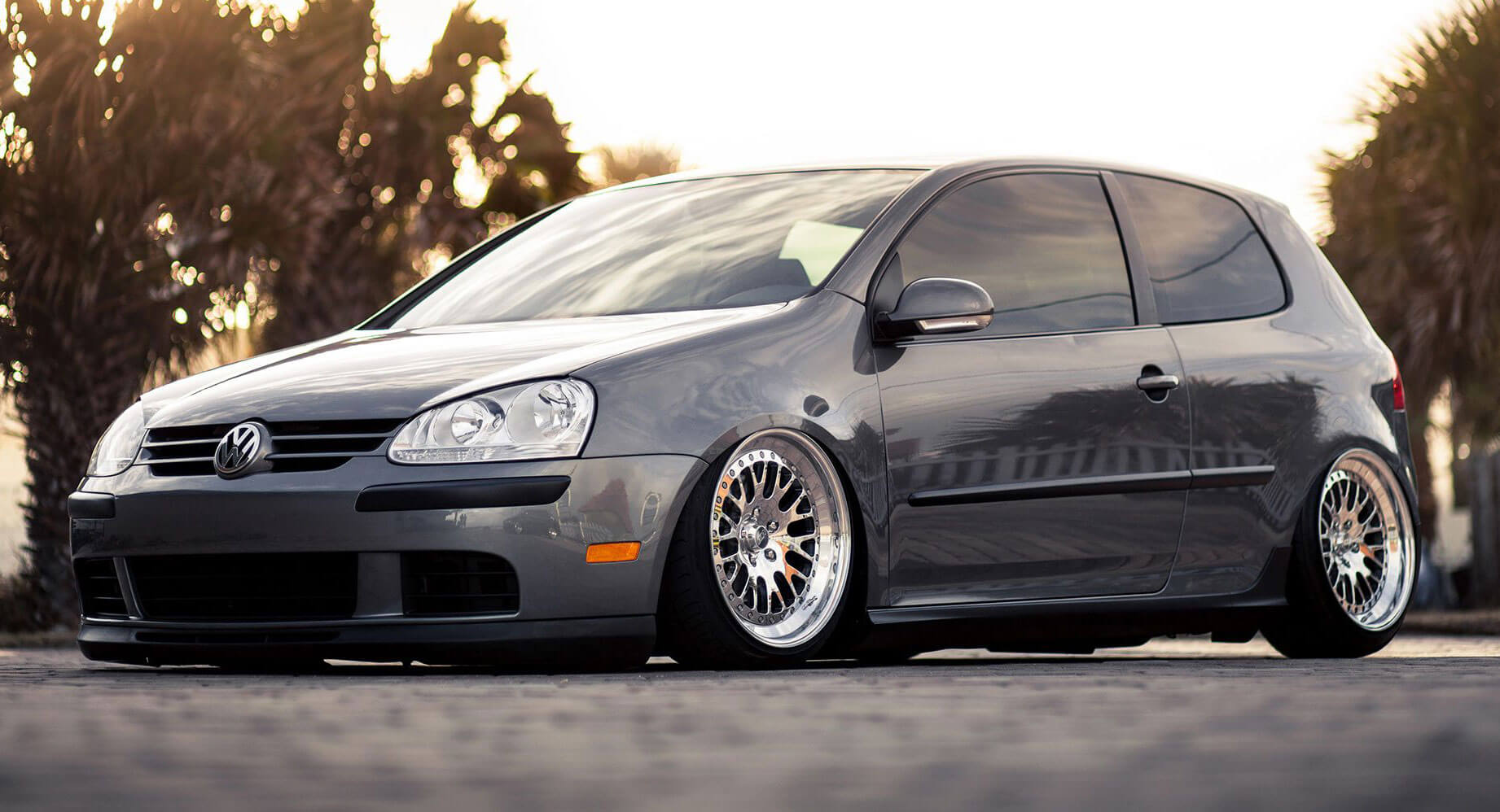 Slammed Mk5 Golf