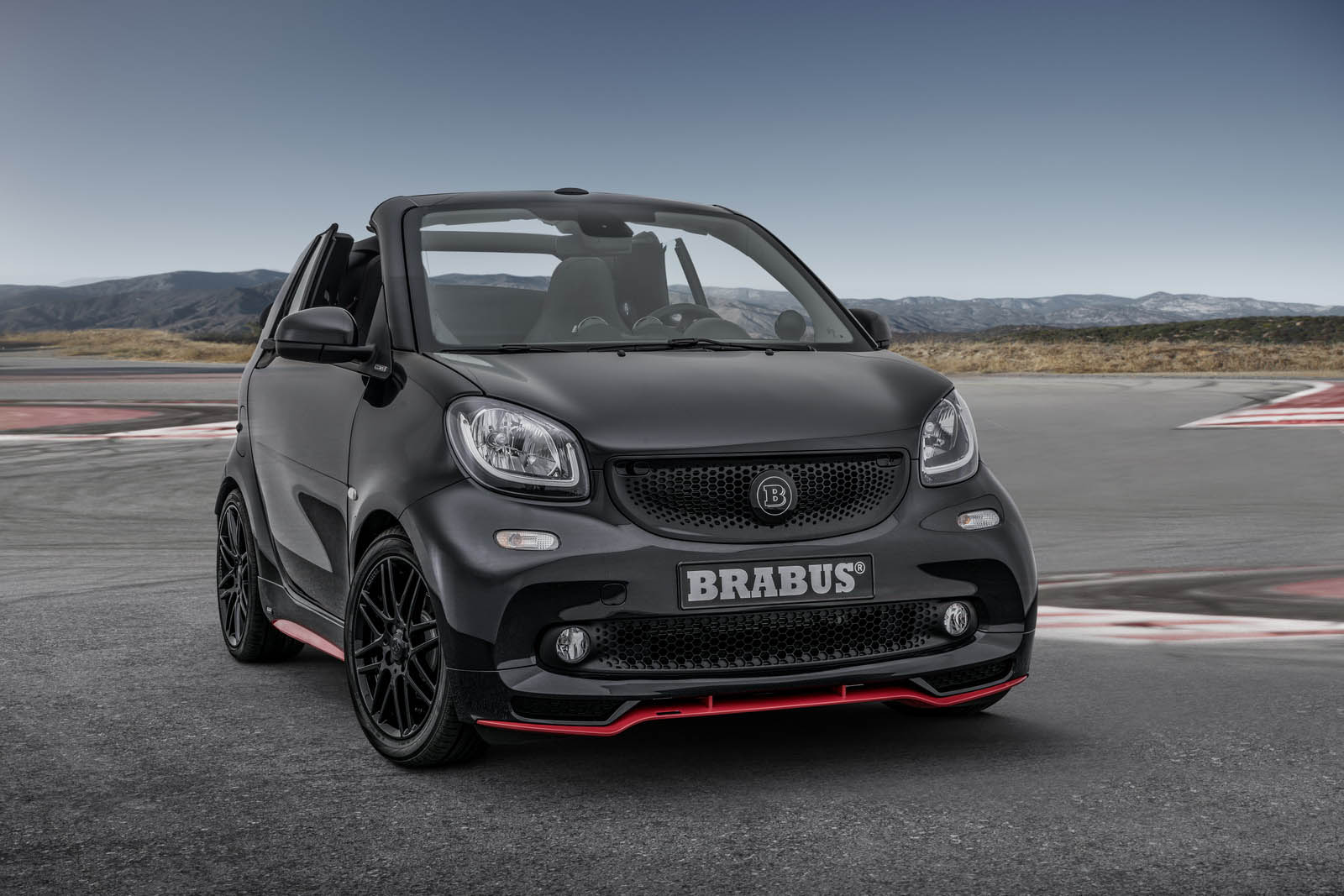 BRABUS-125R-b18aa0223 Brabus 125R Is The Mighty Mouse Of Smart Fortwo Cabrios With Almost Double The Power