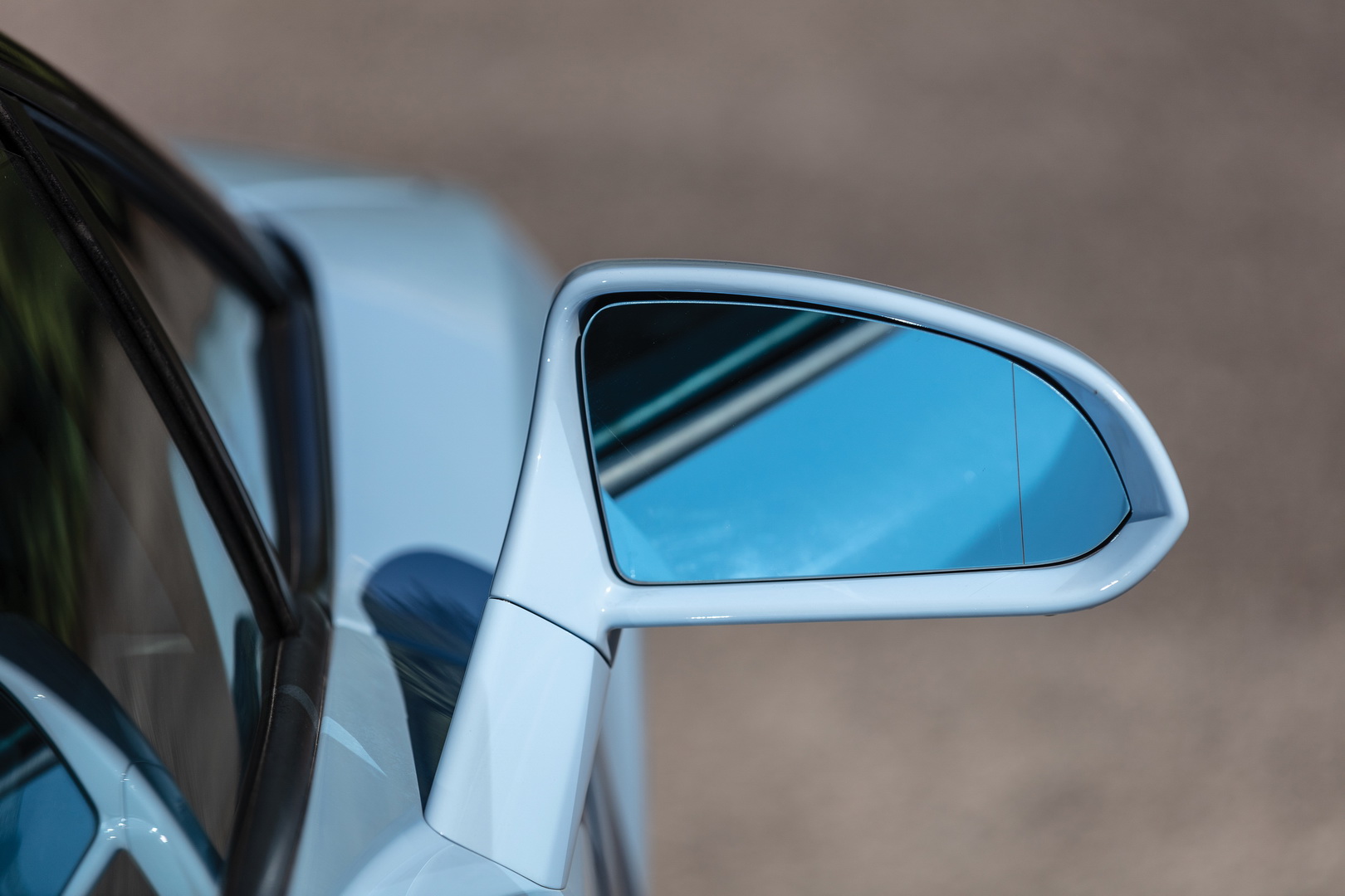 lamborghini-gallardo-spyder-rod-stewart-14 Do Ya Think Ex-Rod Stewart Lamborghini Gallardo Spyder Is Sexy? Then Bid On It