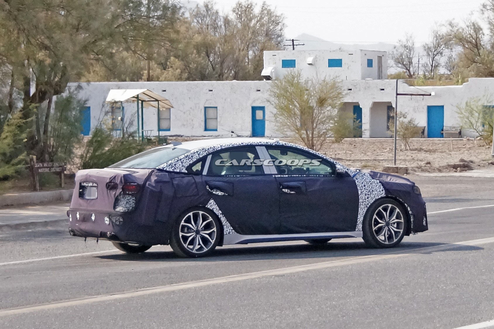 Kia-Forte-GT-Spy-5 2020 Kia Forte GT Scooped With A Possible Turbocharged Engine