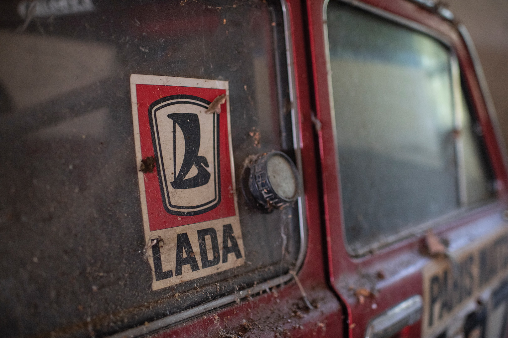 lada-niva-paris-dakar-racer-6 $100k For A “Special” 1981 Lada Niva? Have You Lost Your Mind?