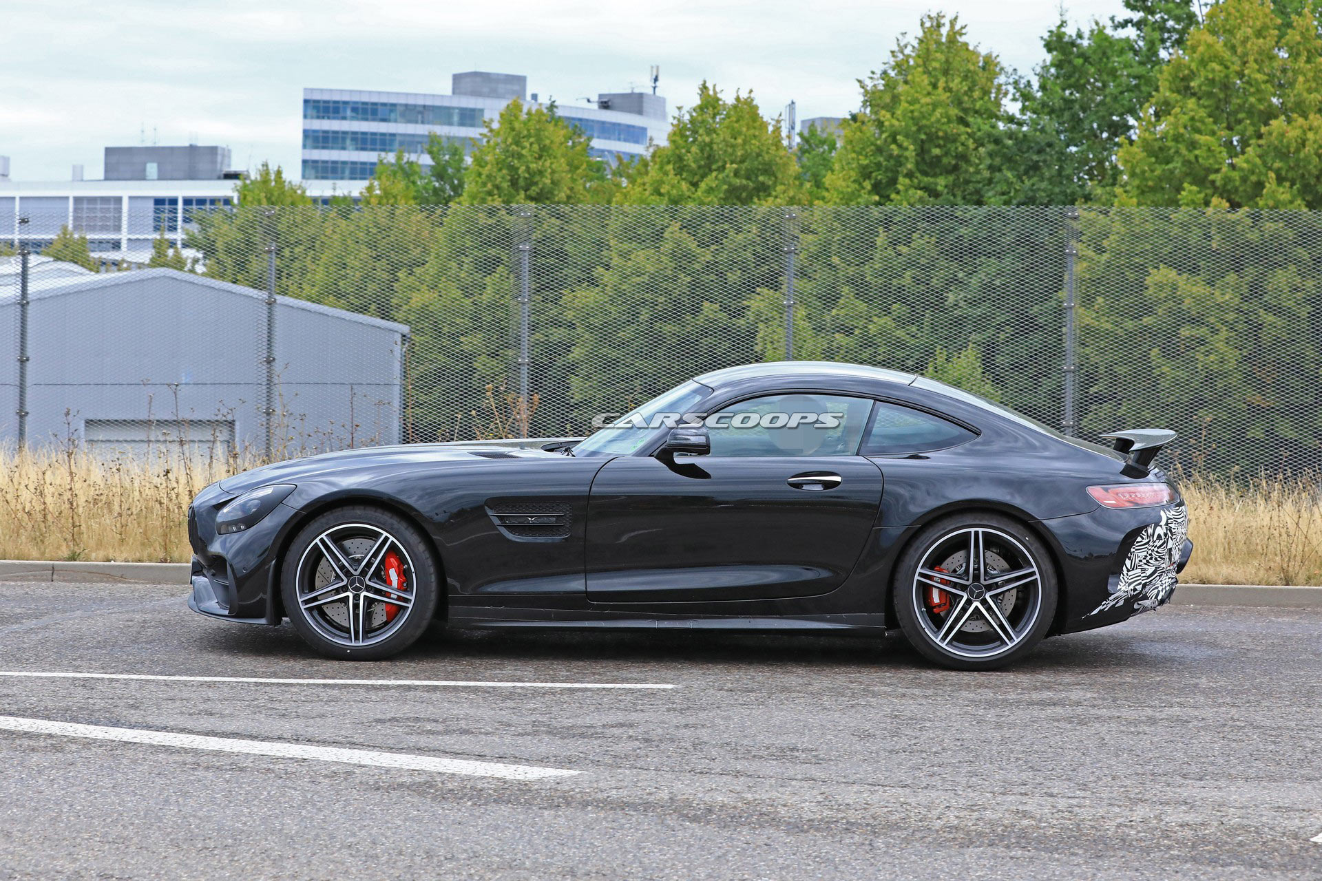 Mercedes-AMG-GT-Facelift-Spy-7 Mercedes-AMG GT Facelift Spotted, Sports Updates Inside And Out