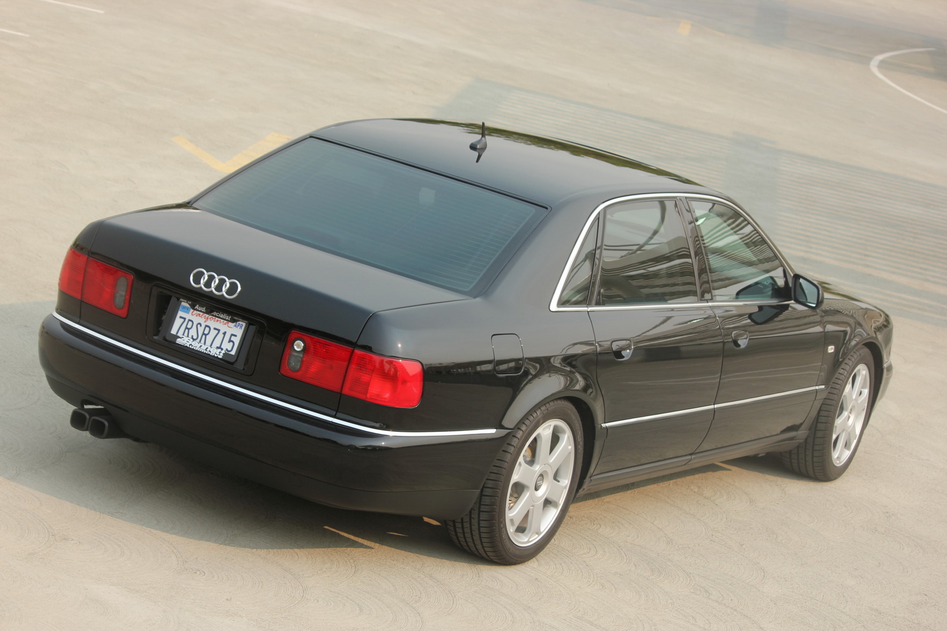 2003-audi-a8l-auction-bat-5 $21k Wasn’t Enough To Secure This Refurbished 2002 Audi A8L