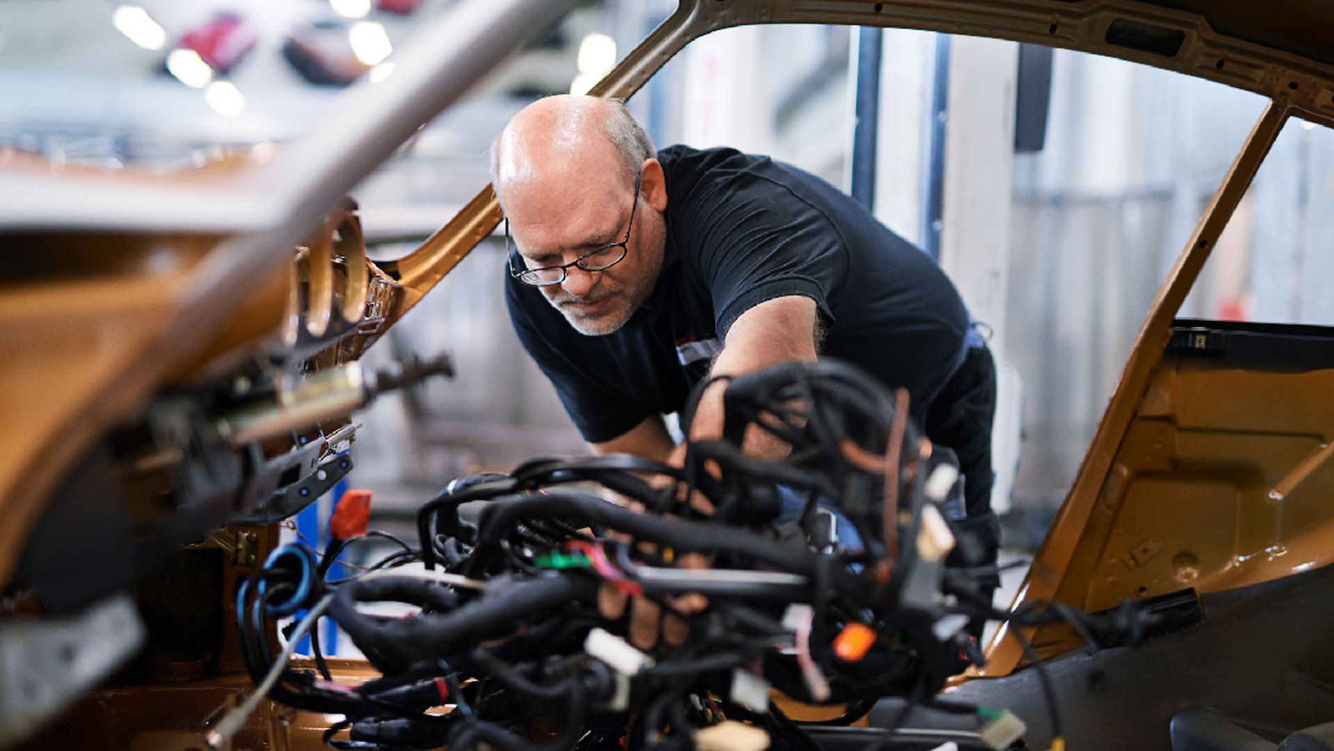 Porsche-993-Turbo-Project-Gold-1 Porsche’s Project Gold Is A Brand New, 20-Year Old 993 Turbo