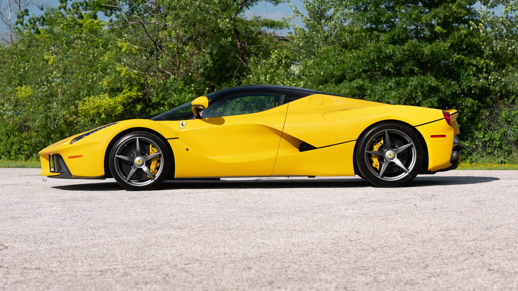 laferrari-mecum-monterey-yellow-02 Red Or Yellow? Take Your Pick Of LaFerraris At Mecum’s Monterey Auction