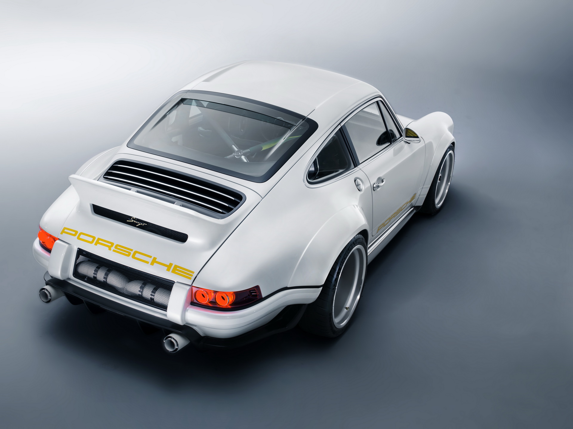 Singer_DLS_05 Bespoke $1.8 Million Porsche 911 By Singer Is Coming To Geneva