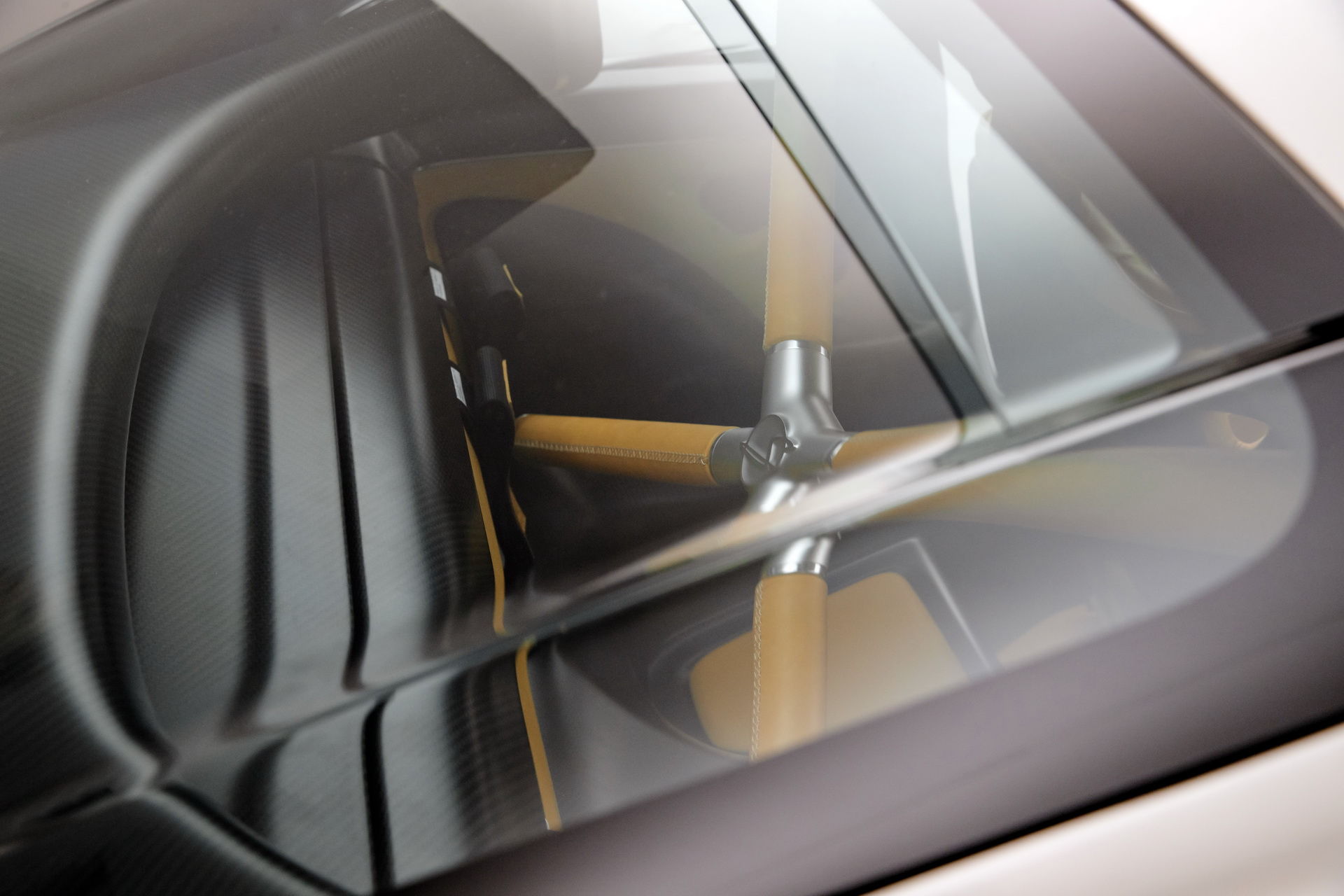 Singer_DLS_68 Bespoke $1.8 Million Porsche 911 By Singer Is Coming To Geneva