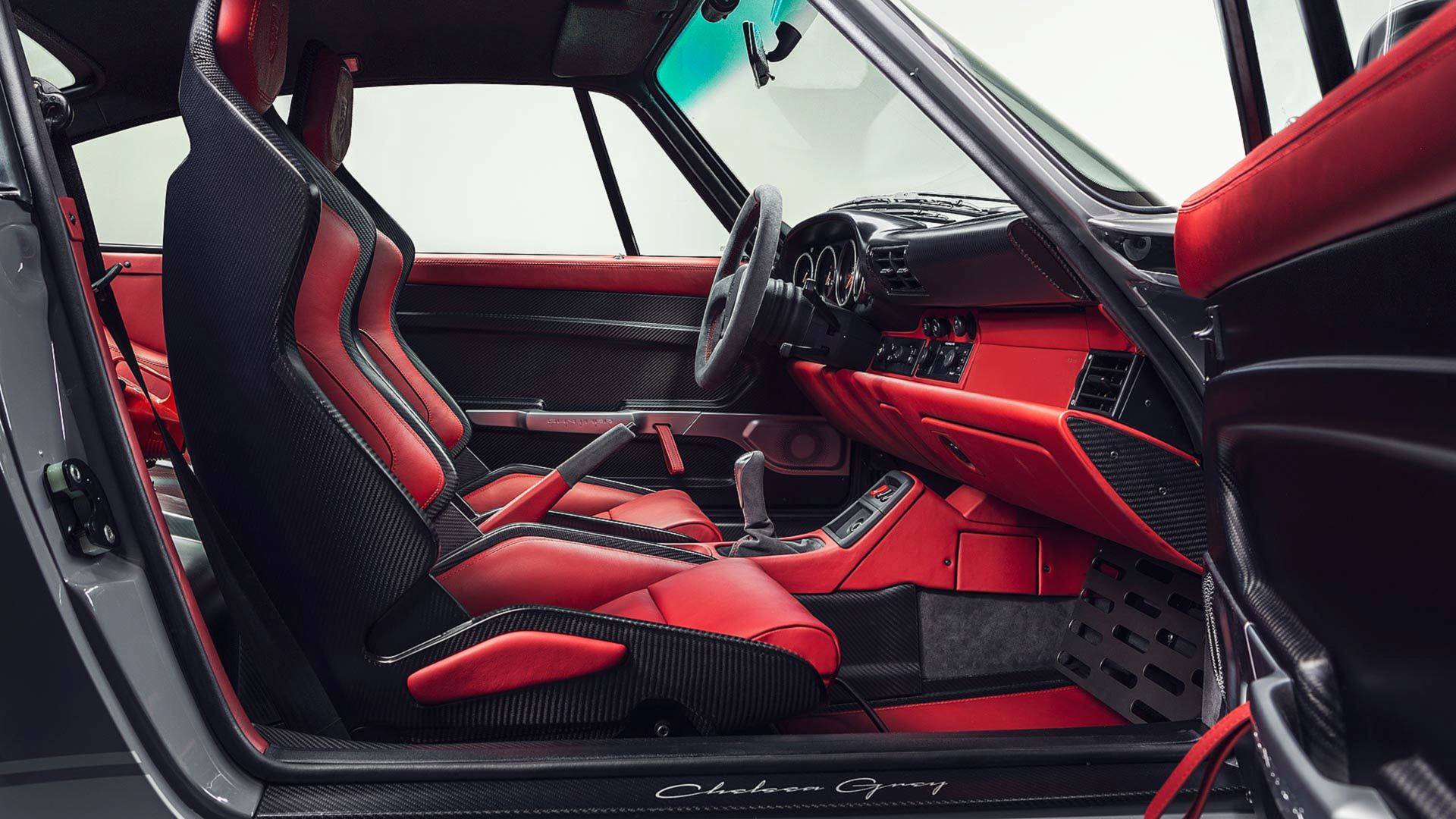 Gunther-Werks-Porsche-911-07 Nothing To See Here, Just A Glorious Naked-Carbon Porsche 993 Body By Gunther Werks