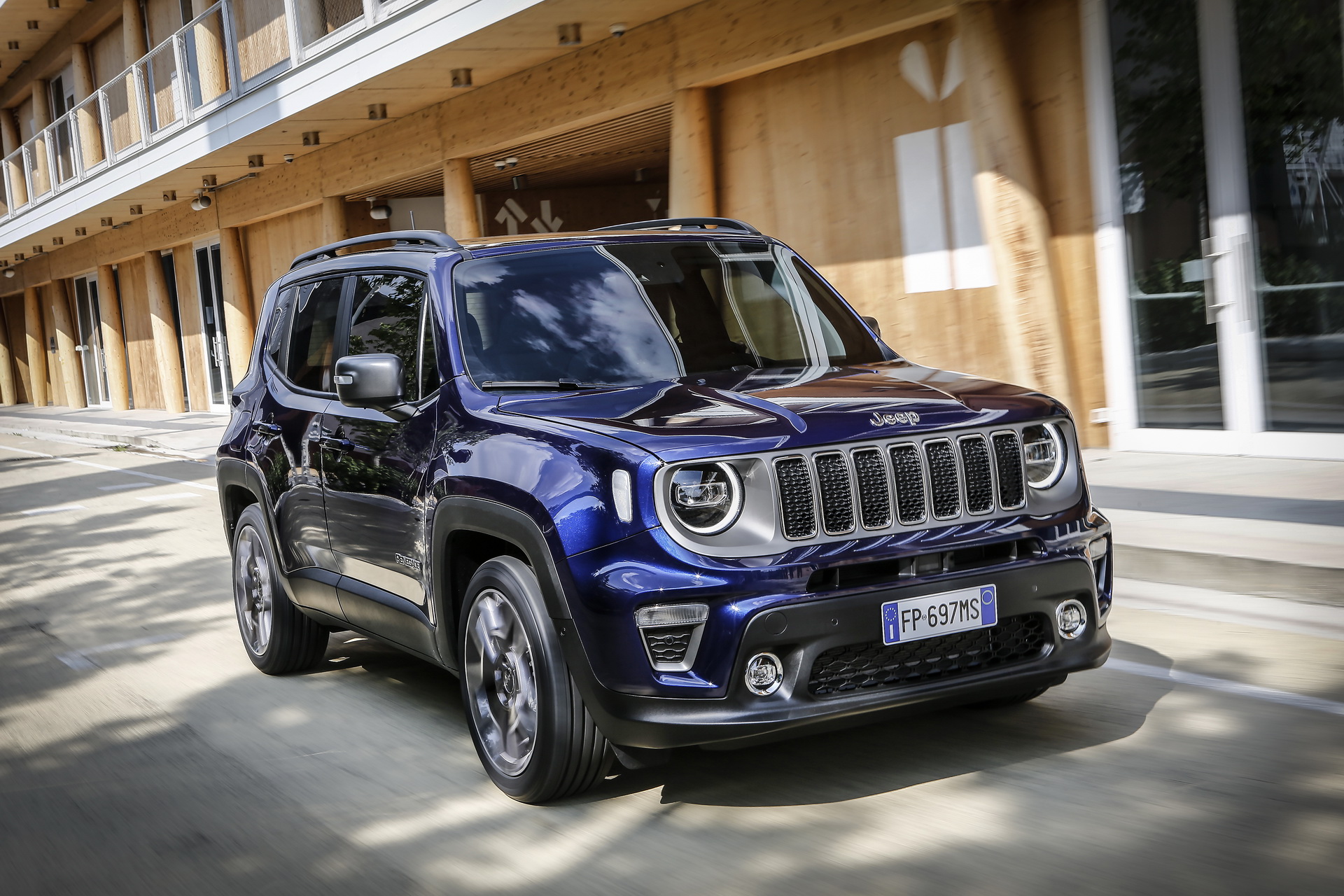 2019-Jeep-Renegade-09 2019 Jeep Renegade: Here’s What The Facelifted Model Costs In The UK