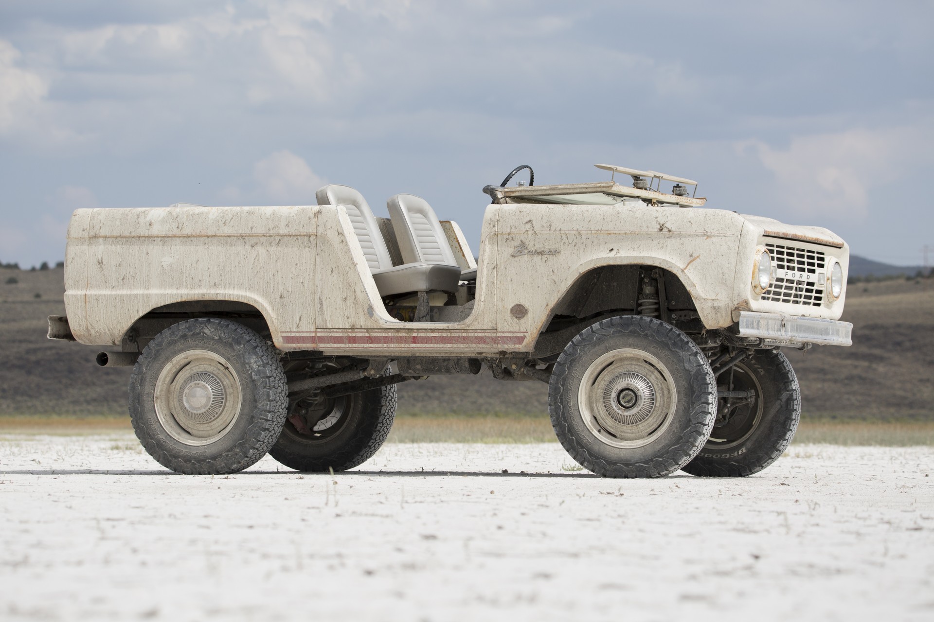 Icon Bronco BR Derelict-39 Icon Bronco BR Derelict Combines Old School Looks With A 5.0-Liter Coyote V8